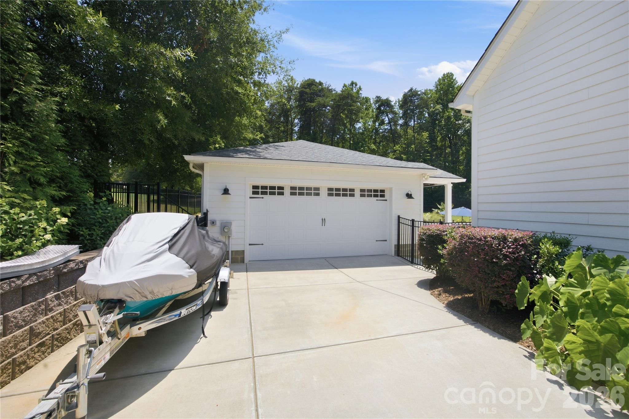 7478 Brotherton Road — Denver