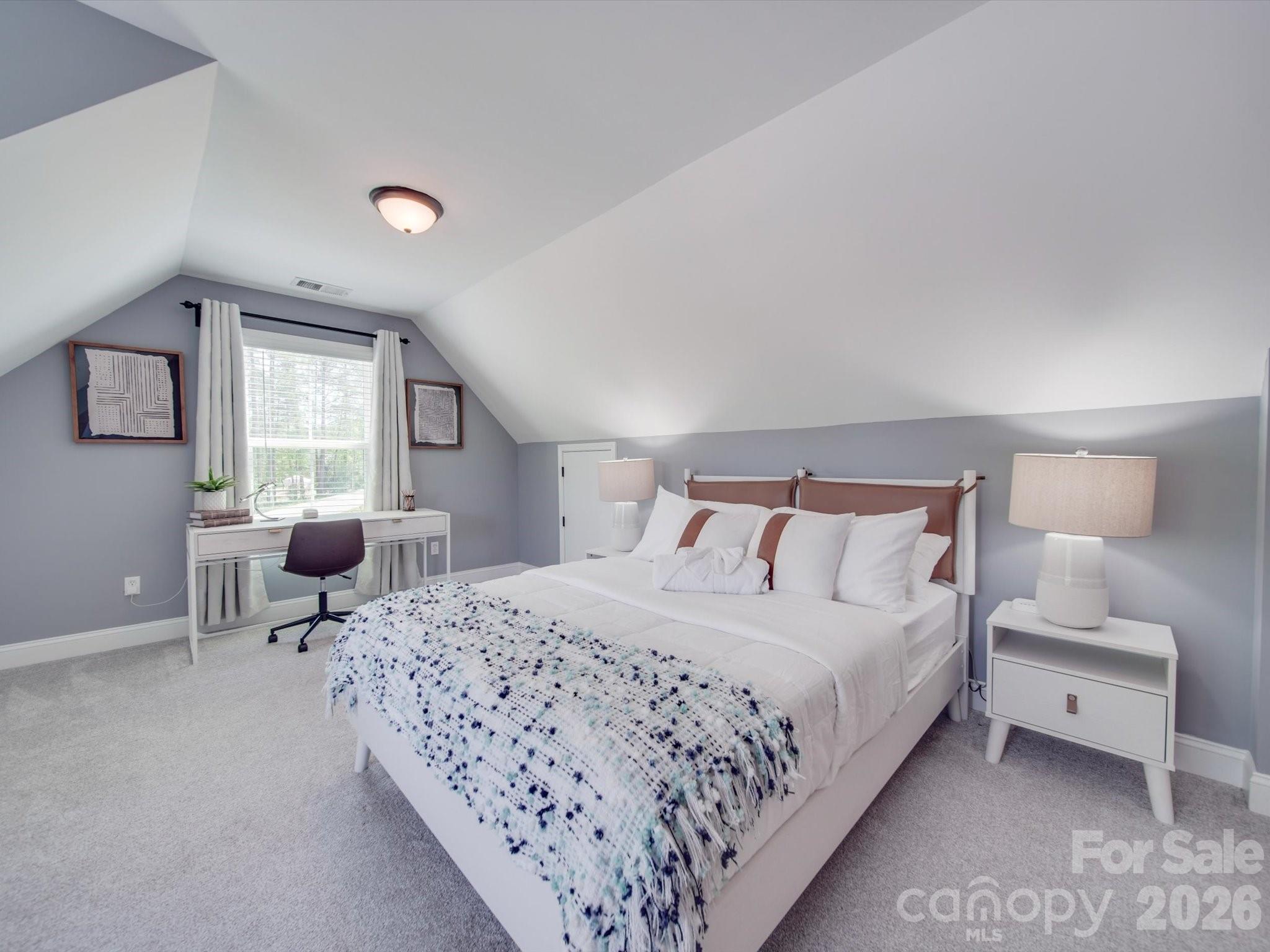 4588 Rinaldo Road — York