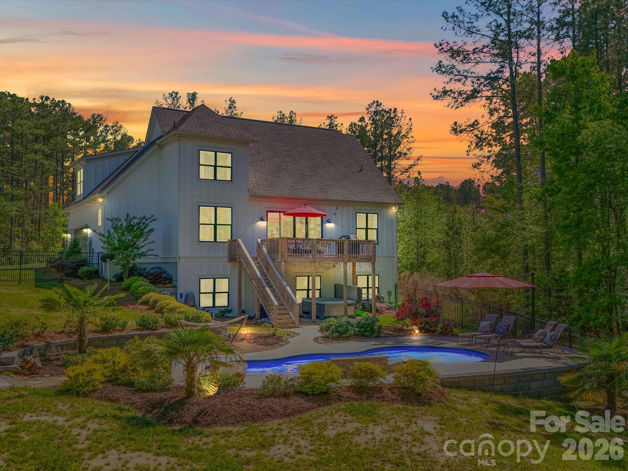 4588 Rinaldo Road — York