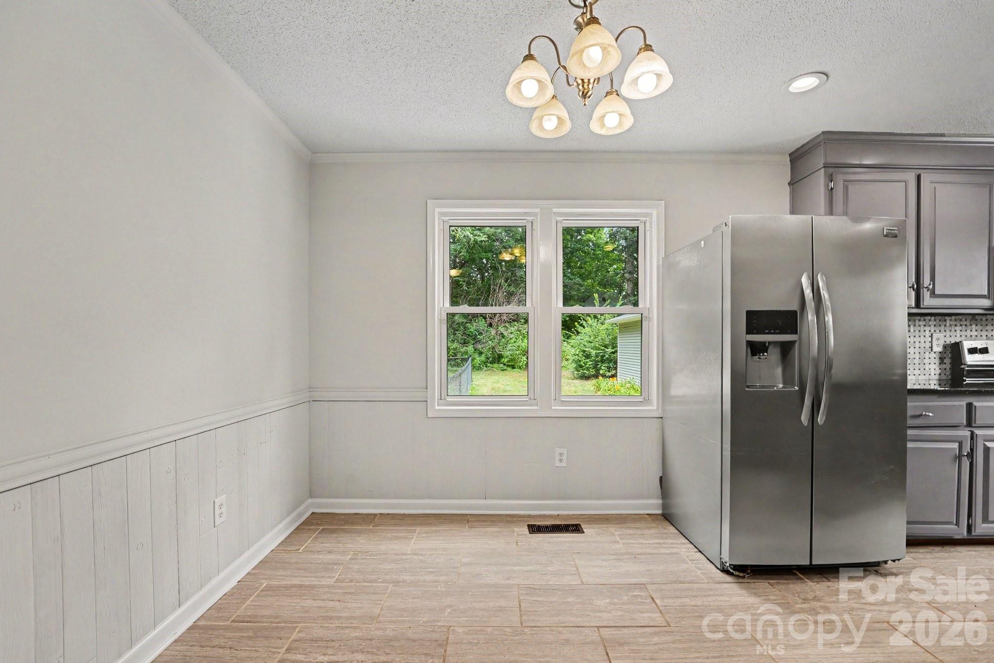 2684 Tiffany Street — Conover