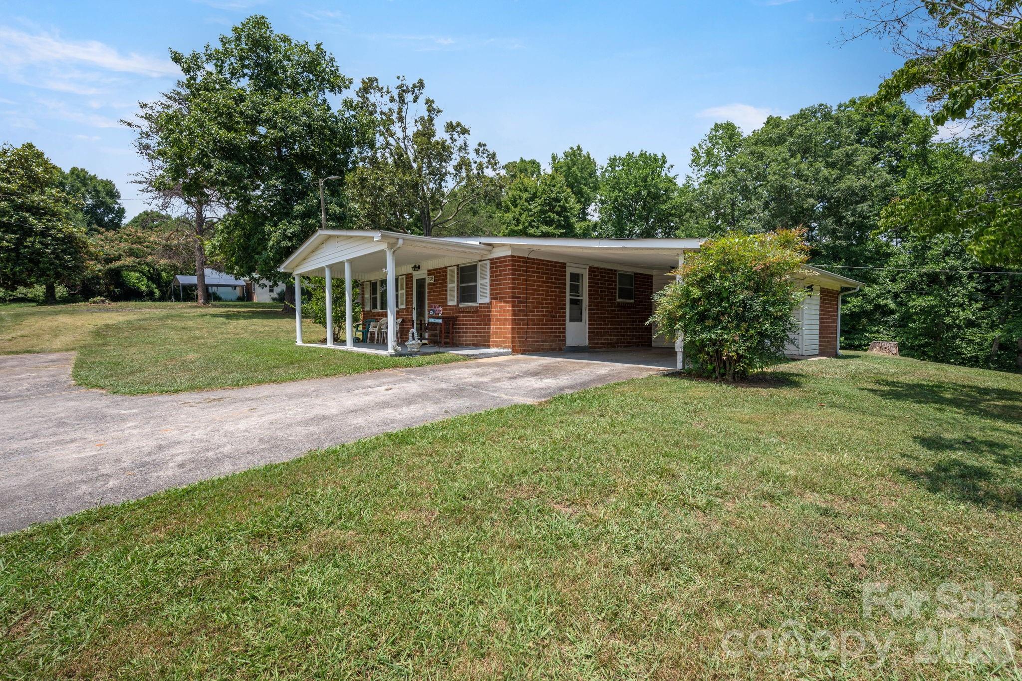3139 Gastonia Highway — Lincolnton