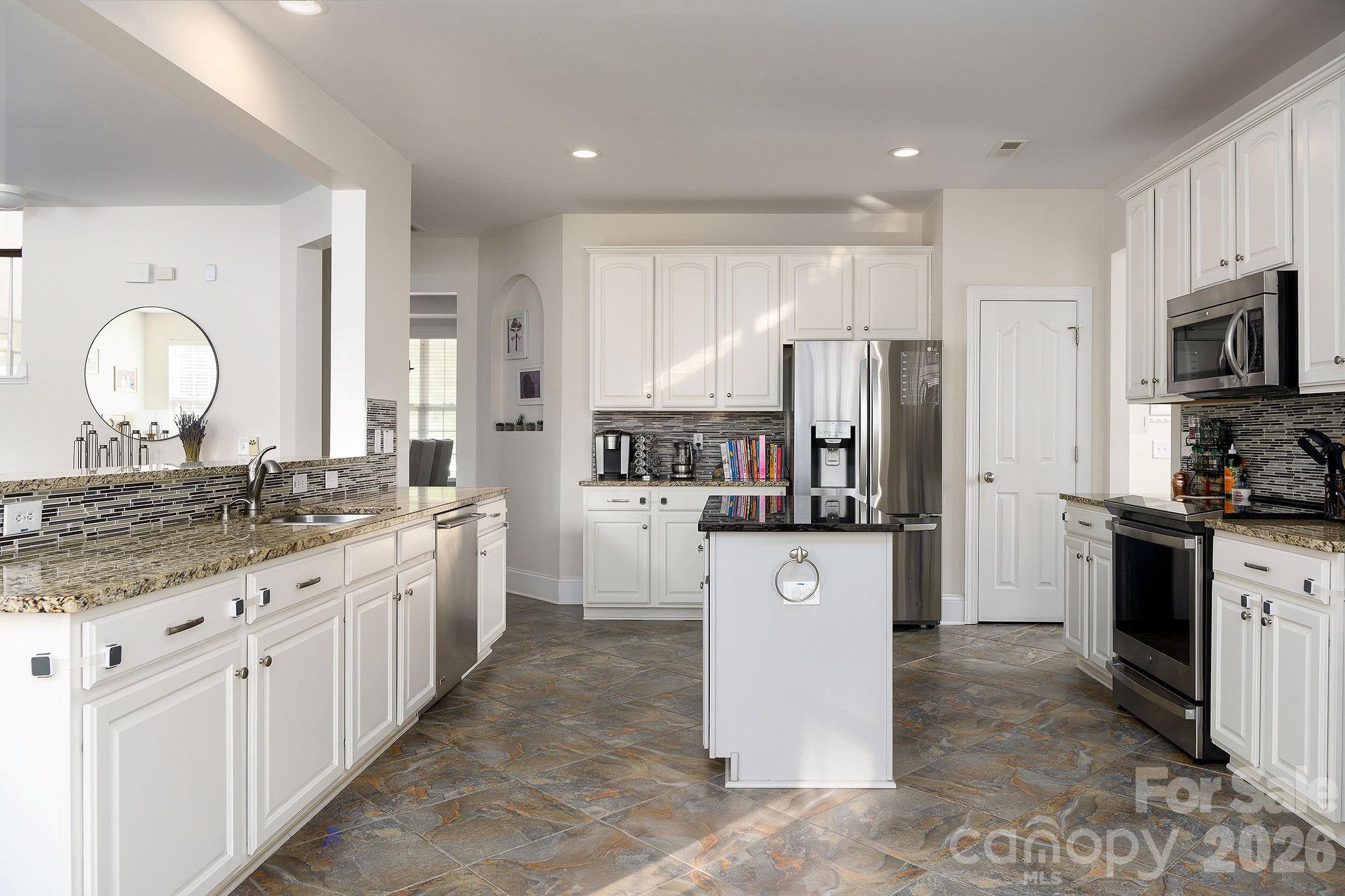 11018 Royal Colony Drive — Waxhaw