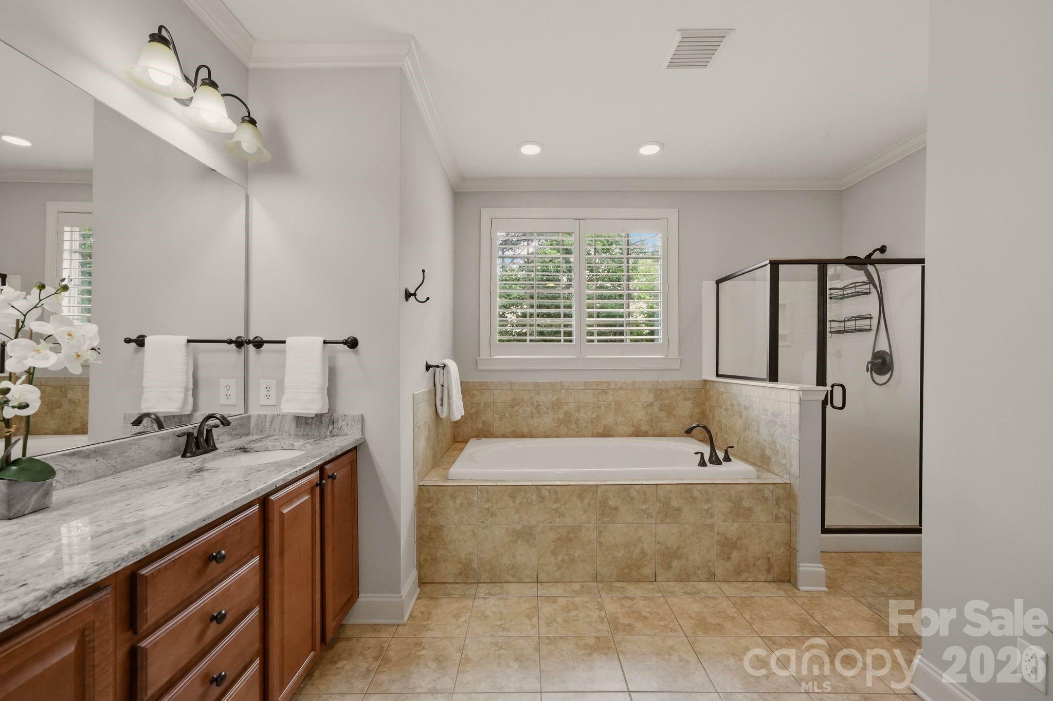 12308 Headquarters Farm Road — Charlotte