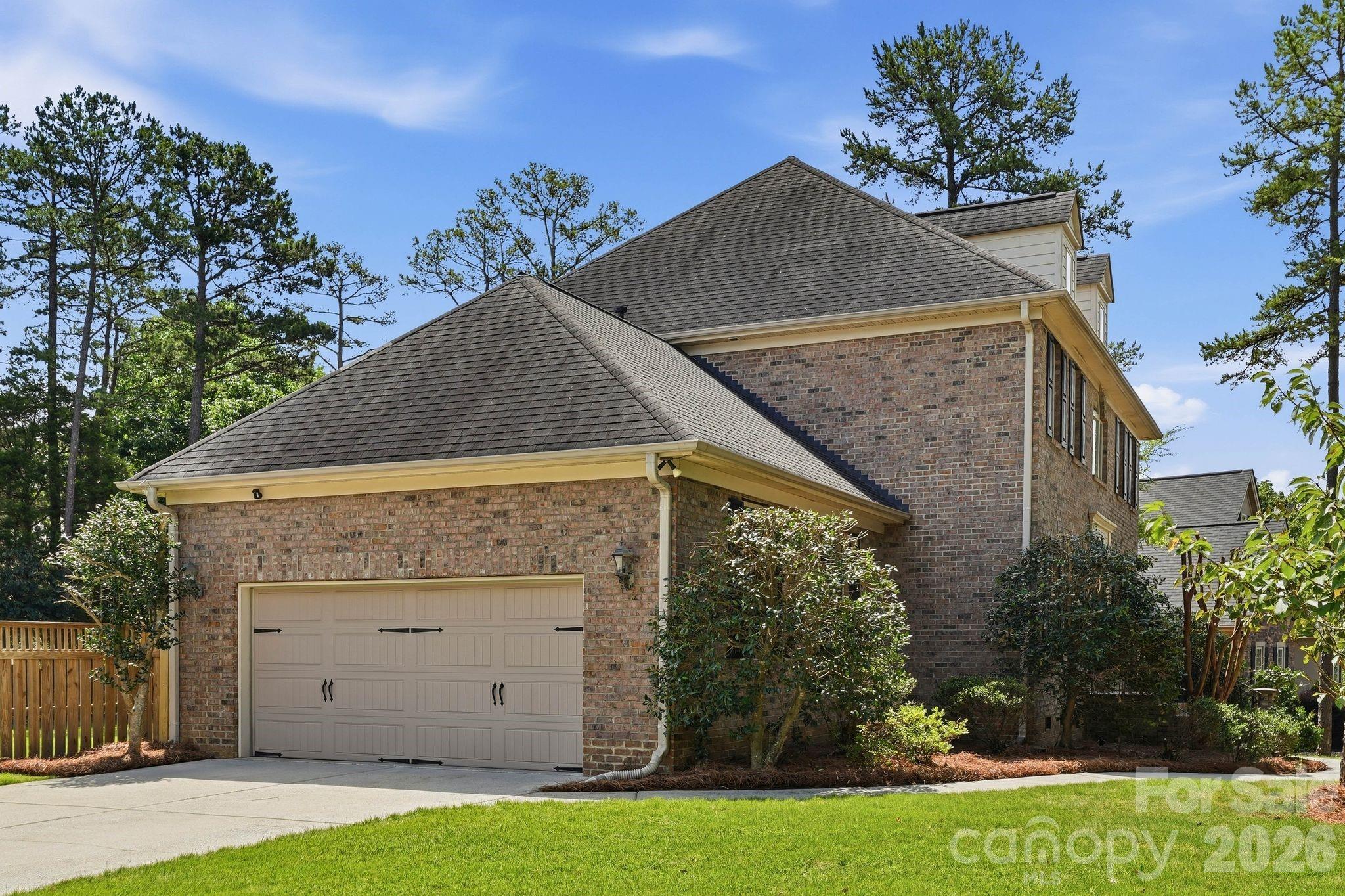 12308 Headquarters Farm Road — Charlotte