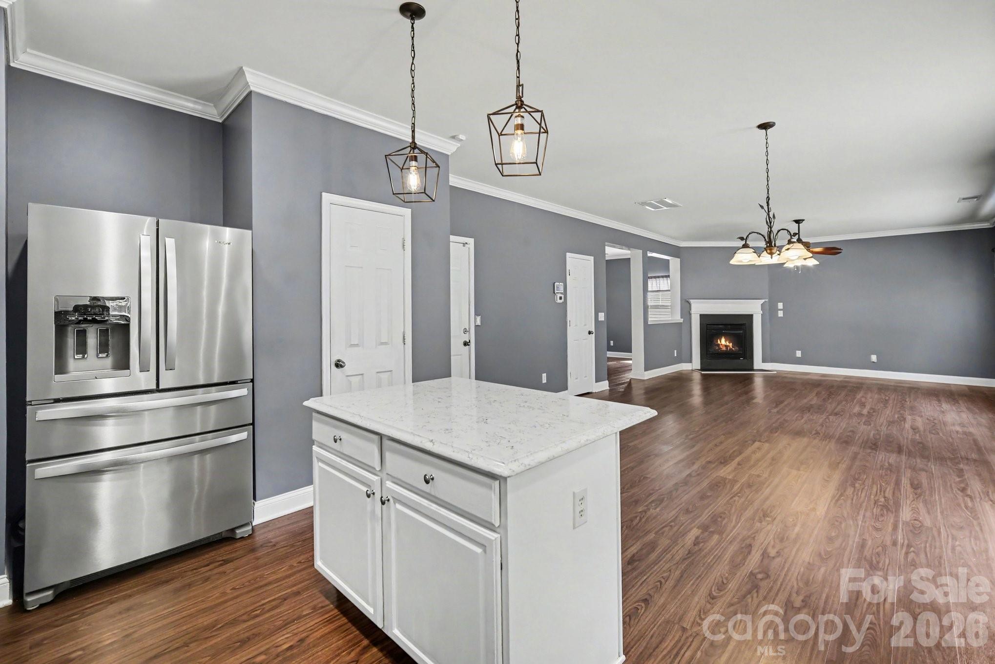 10327 Barrands Lane — Charlotte