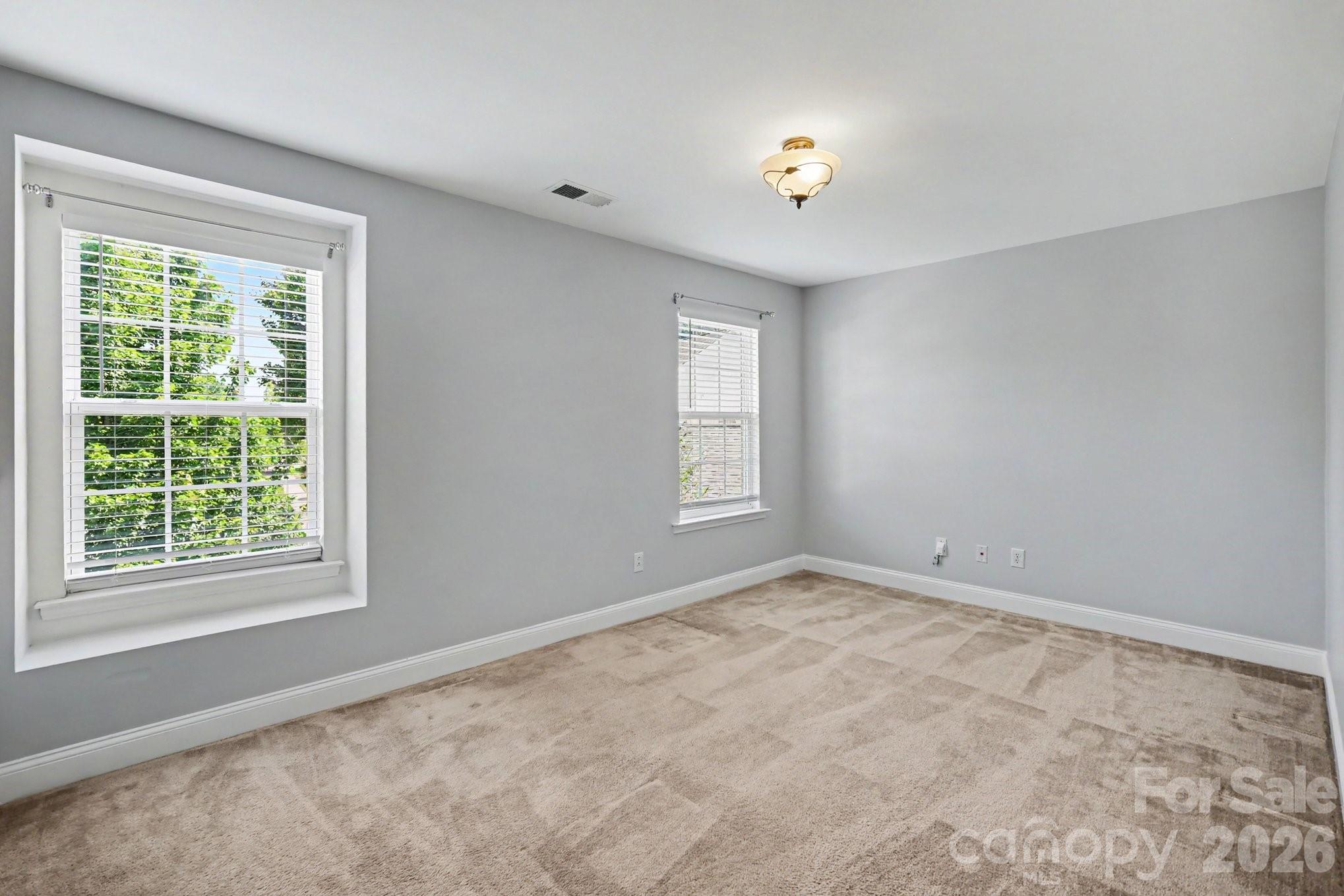 10327 Barrands Lane — Charlotte