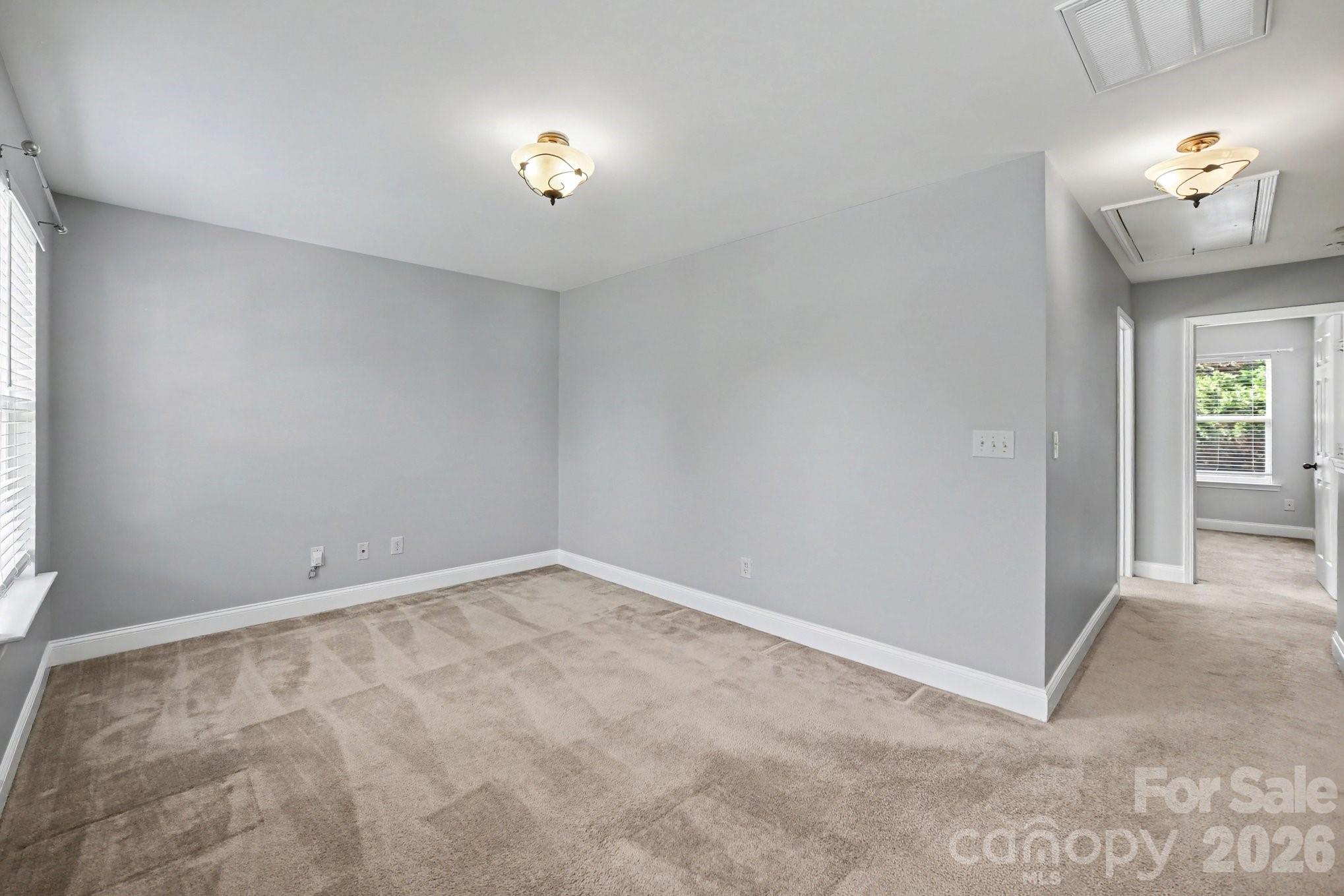10327 Barrands Lane — Charlotte