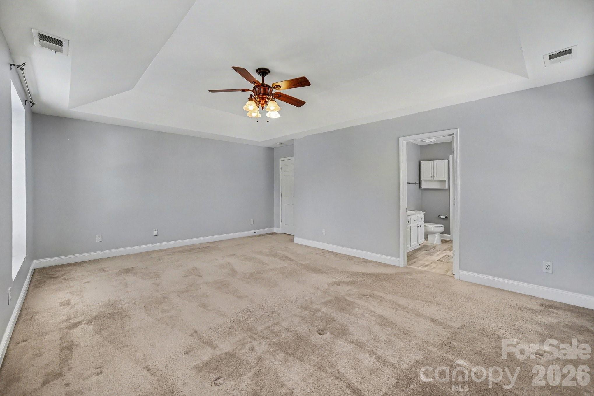 10327 Barrands Lane — Charlotte