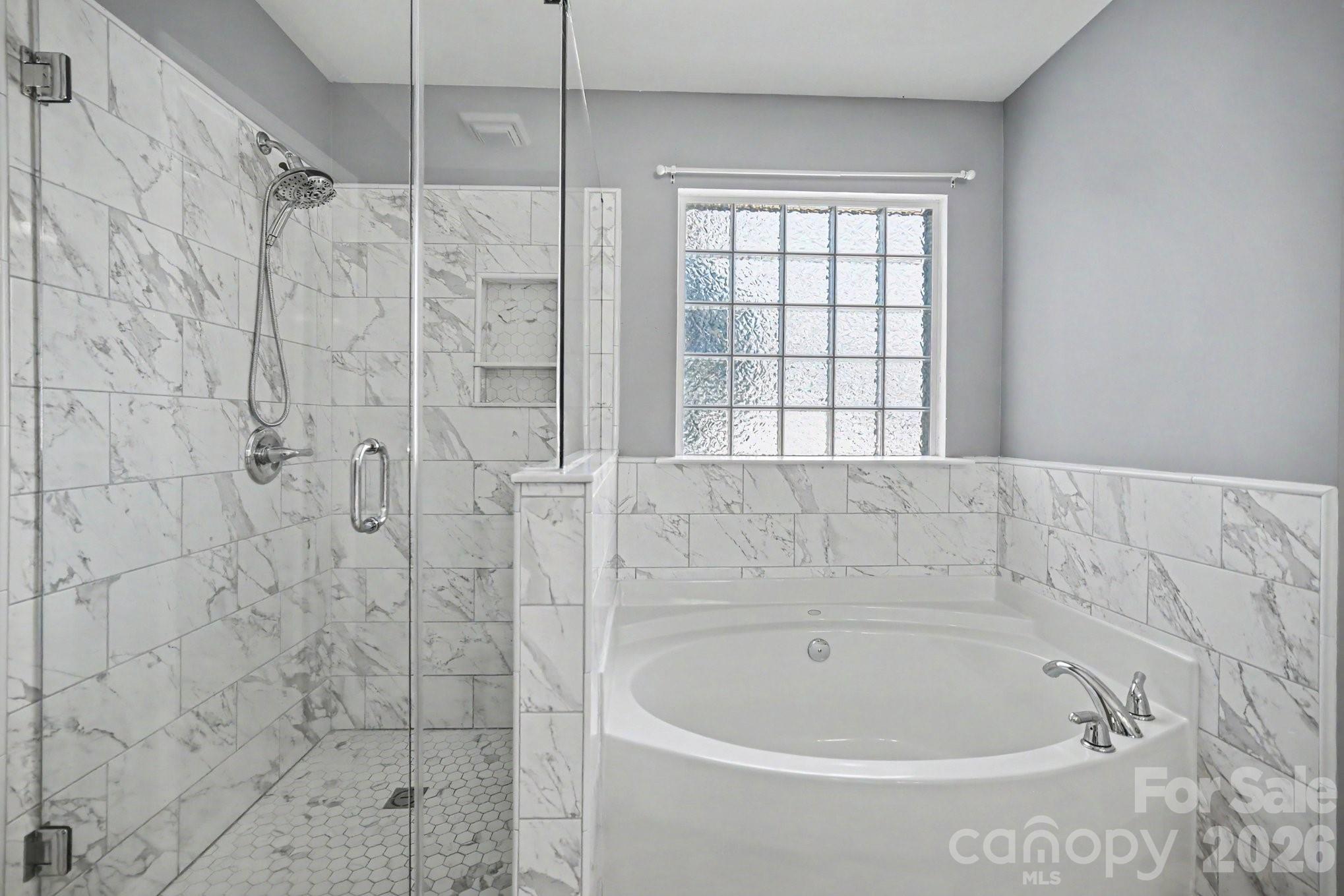 10327 Barrands Lane — Charlotte