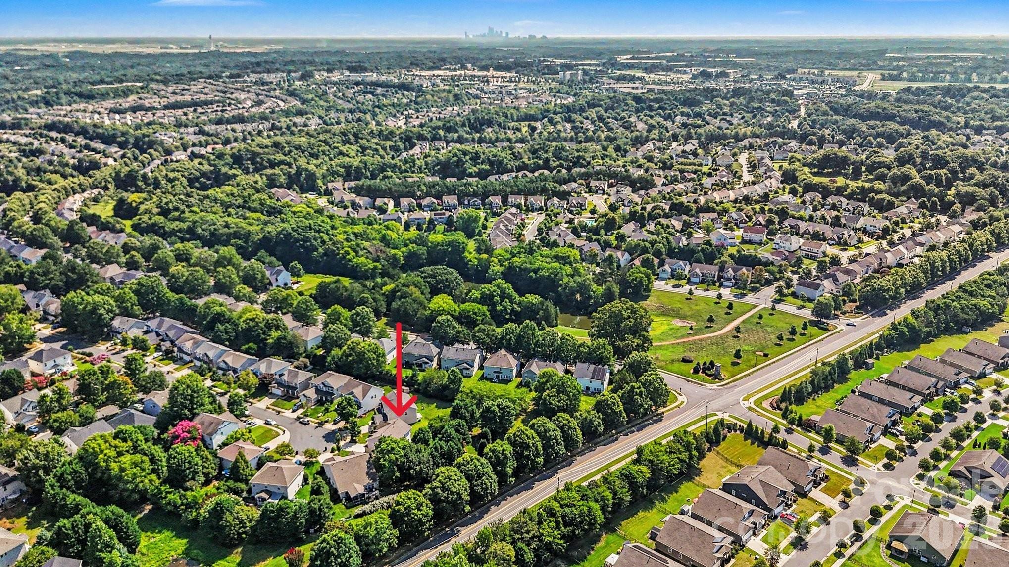 10327 Barrands Lane — Charlotte