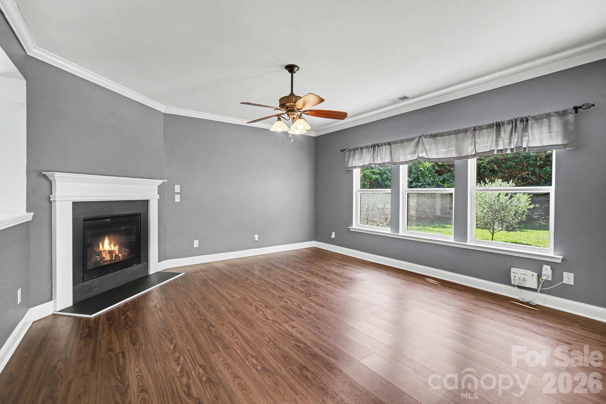 10327 Barrands Lane — Charlotte