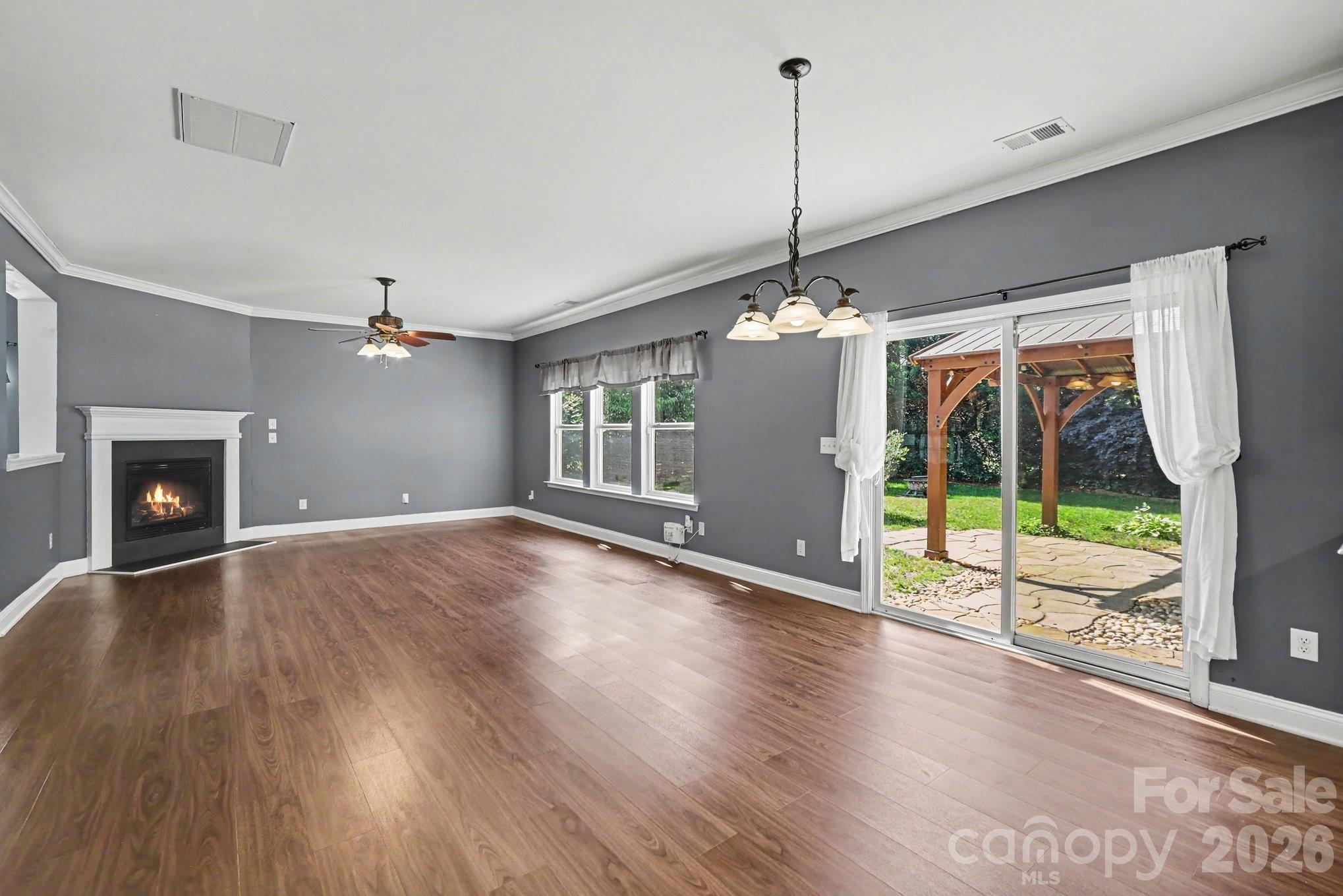 10327 Barrands Lane — Charlotte