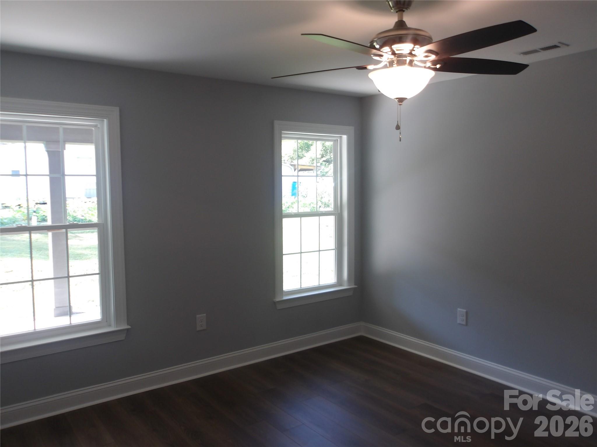 339 W 11th Street — Oakboro