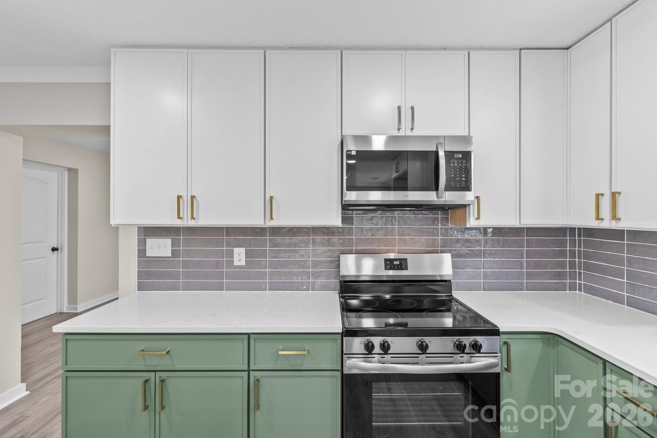 1125 Rembrandt Drive SW — Concord
