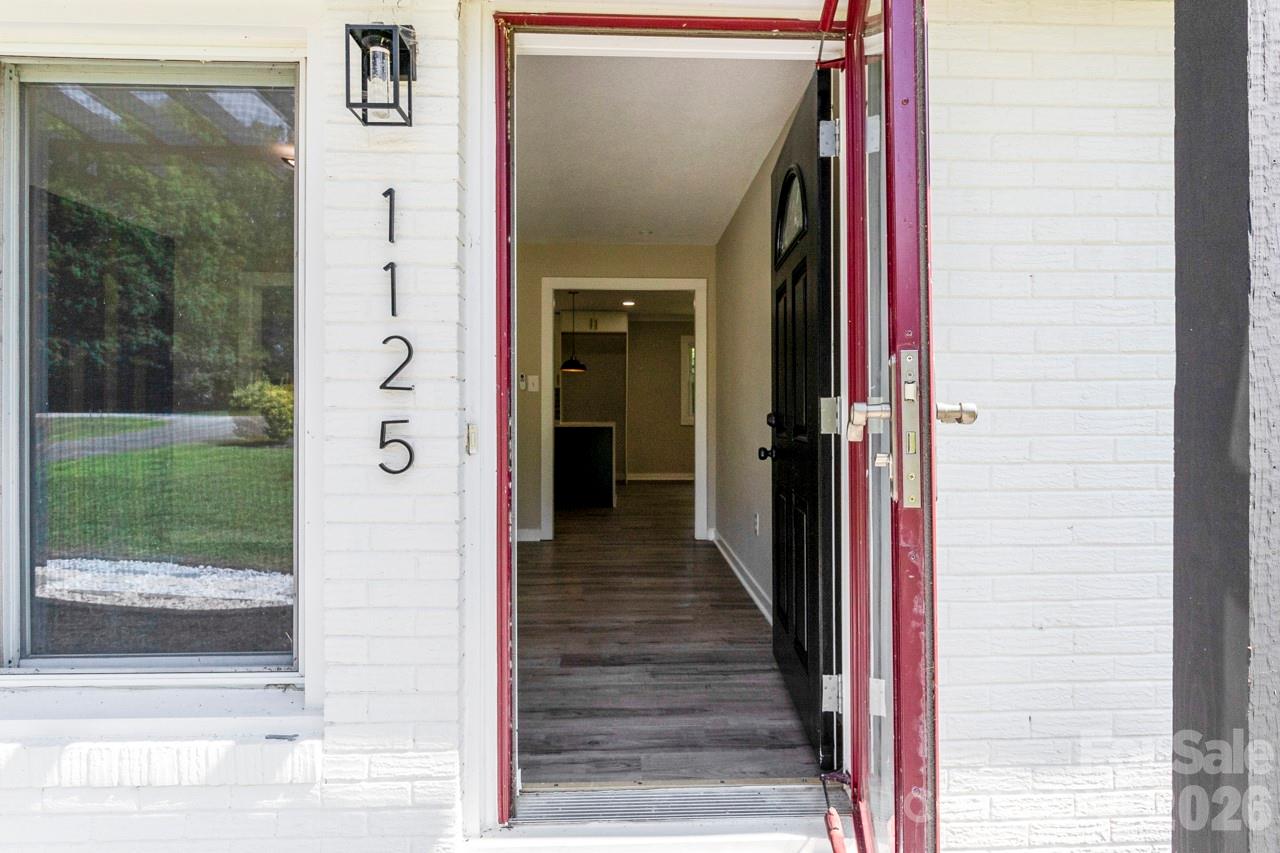 1125 Rembrandt Drive SW — Concord