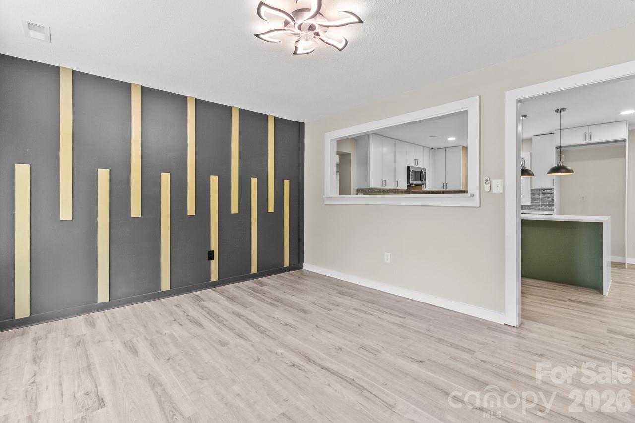 1125 Rembrandt Drive SW — Concord