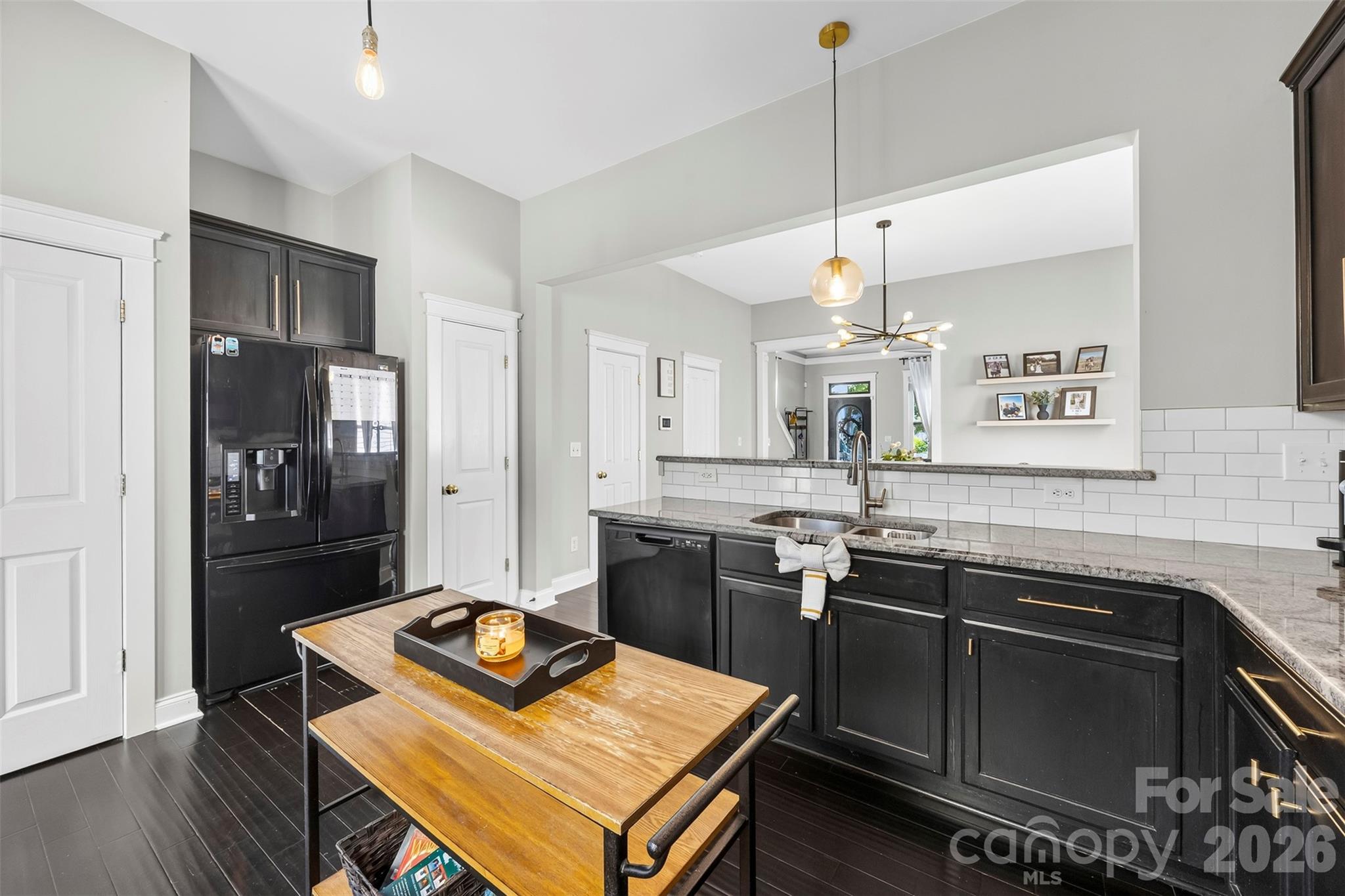 6917 Dunton Street — Huntersville