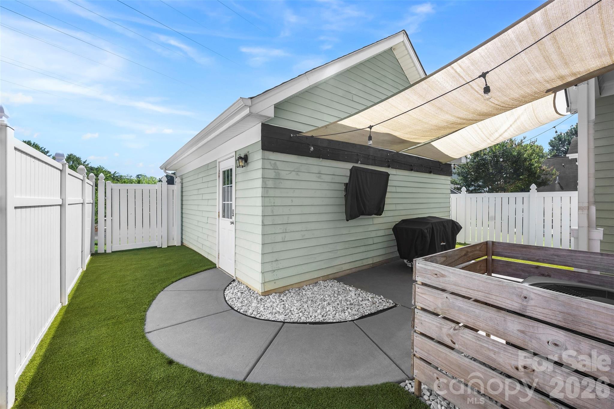 6917 Dunton Street — Huntersville