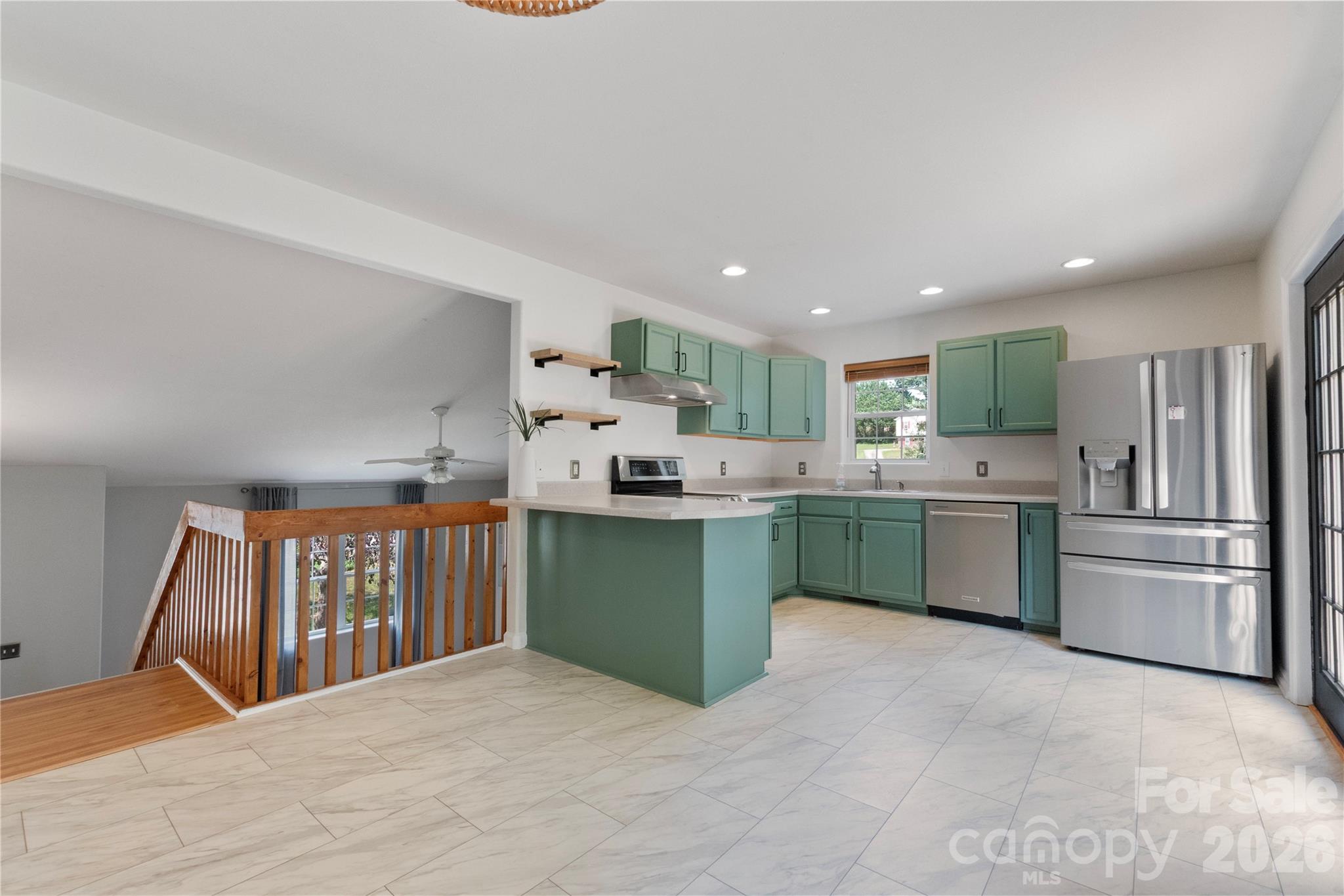 100 Carriage Hill Drive — Morganton