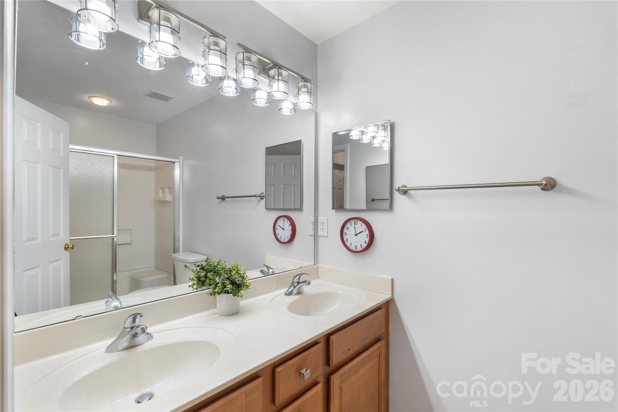 806 Rock Lake Glen — Fort Mill