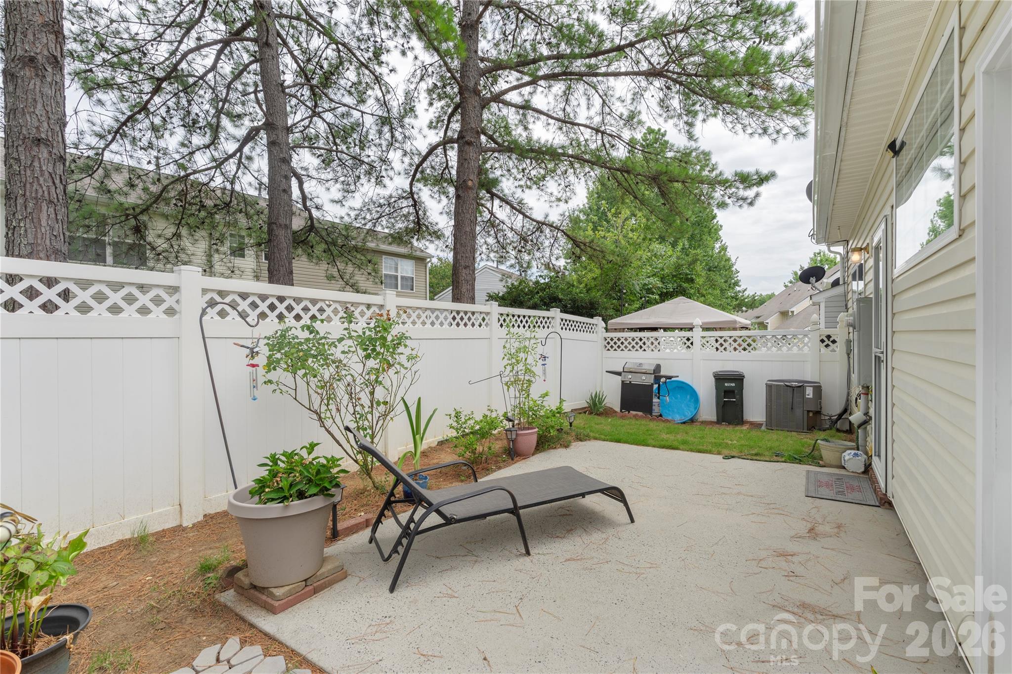 806 Rock Lake Glen — Fort Mill