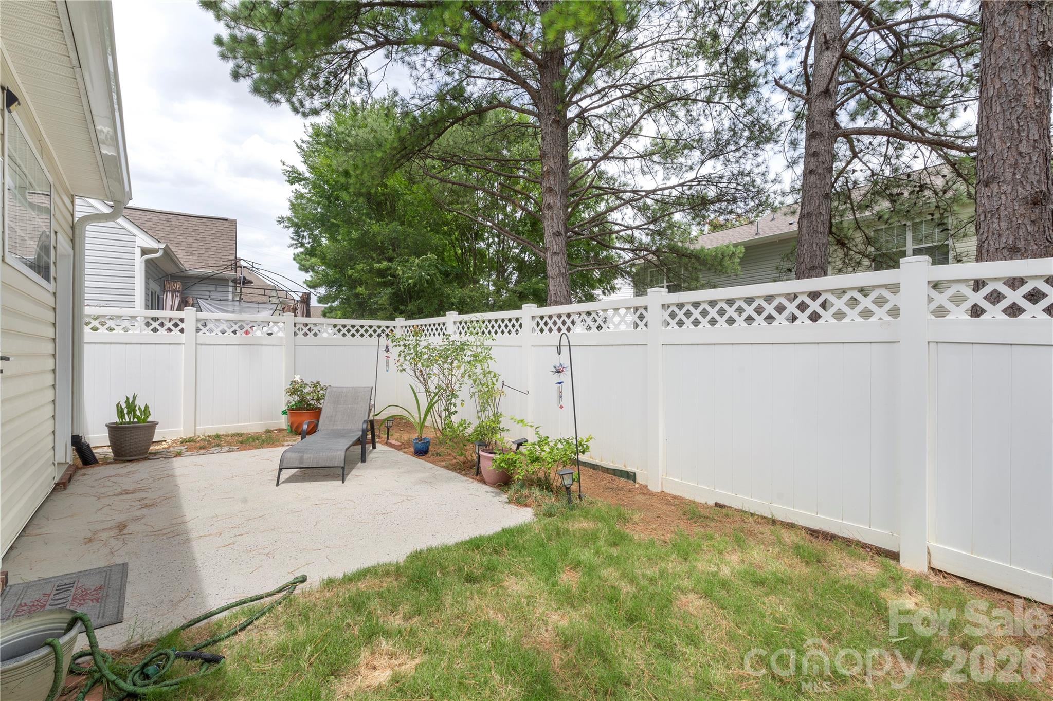806 Rock Lake Glen — Fort Mill