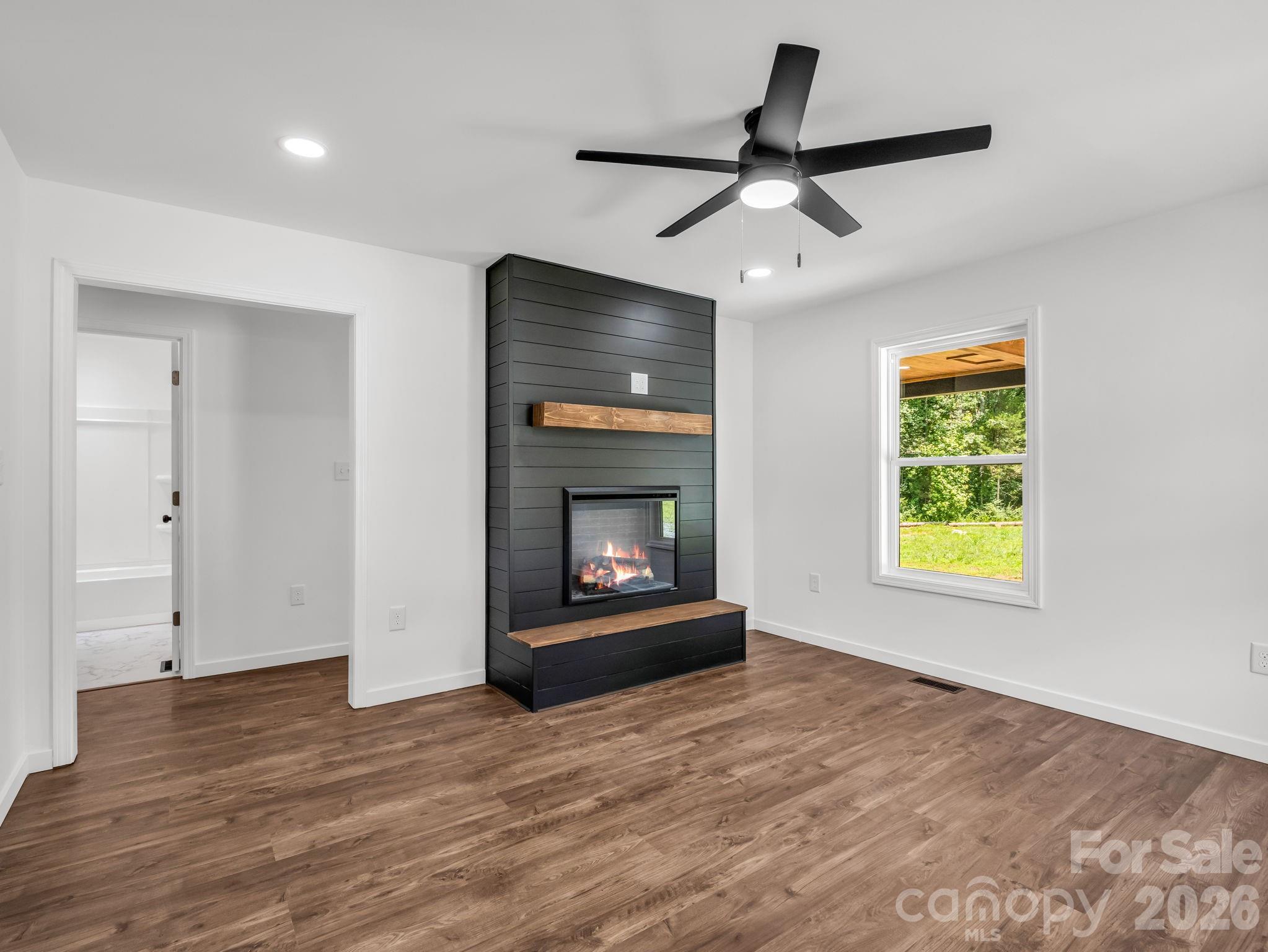 314 Maryland Drive #61 — Forest City