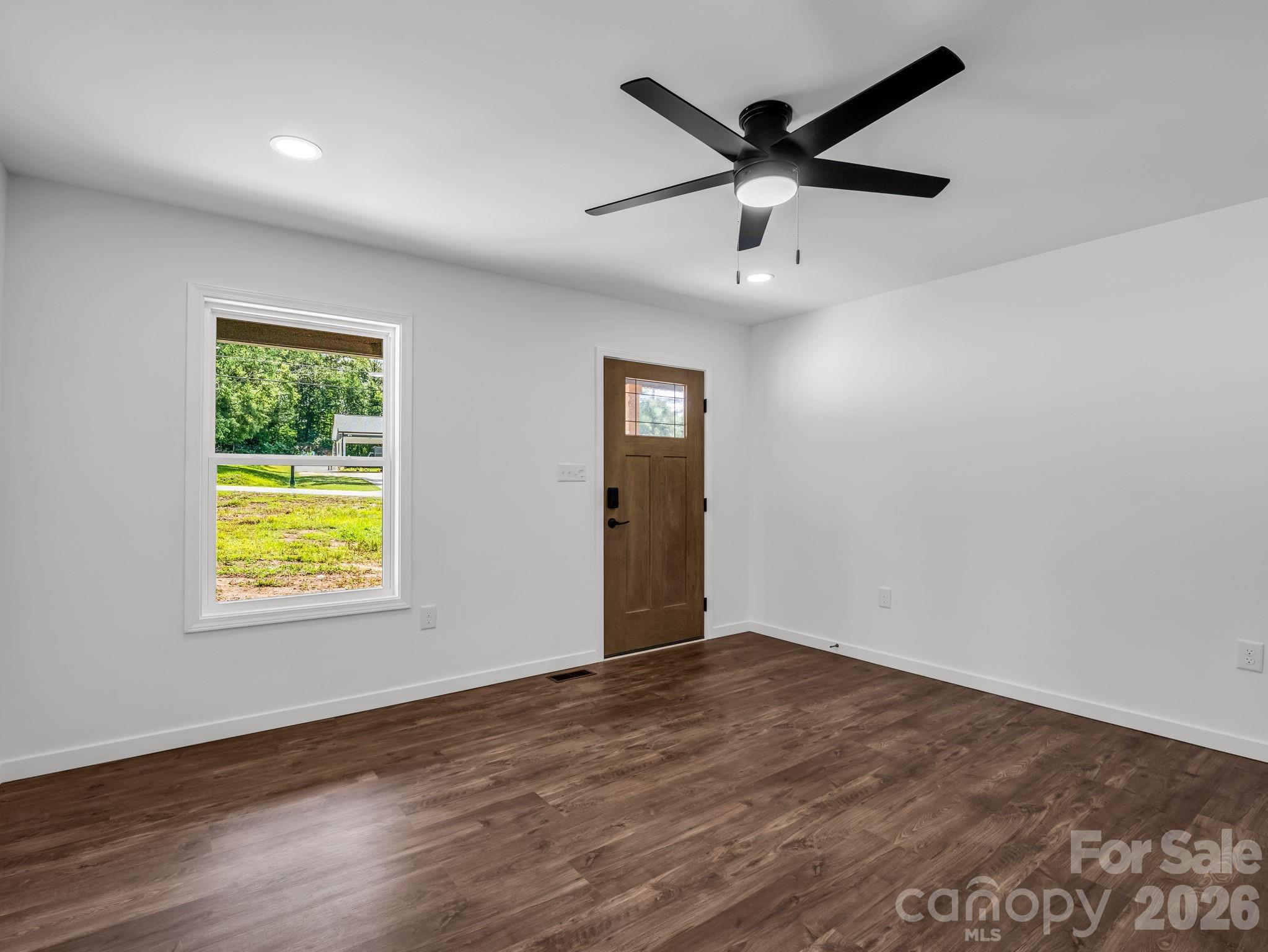314 Maryland Drive #61 — Forest City