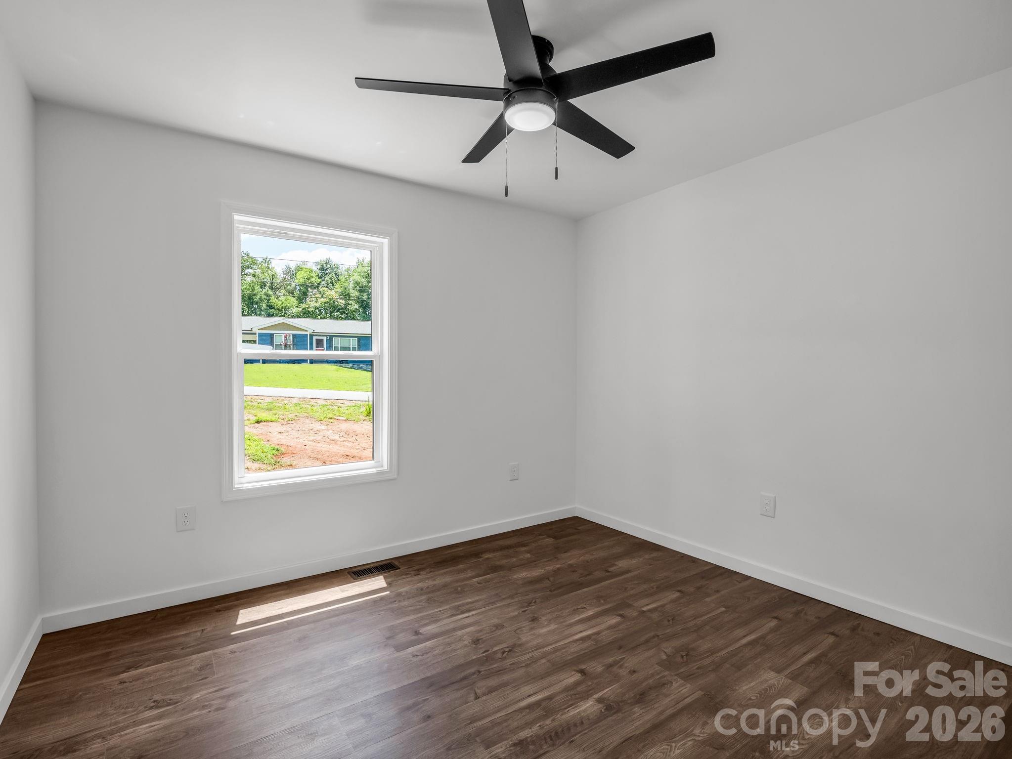 314 Maryland Drive #61 — Forest City