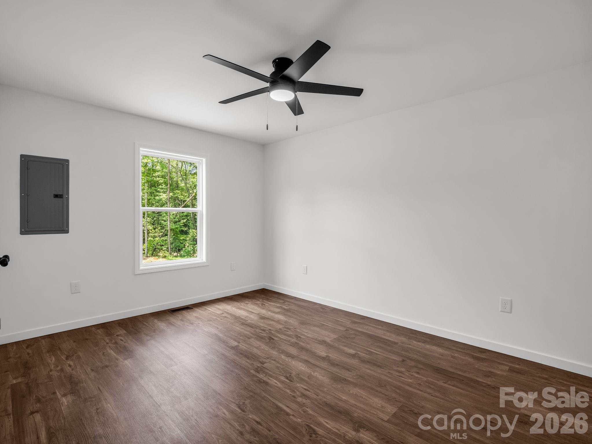314 Maryland Drive #61 — Forest City