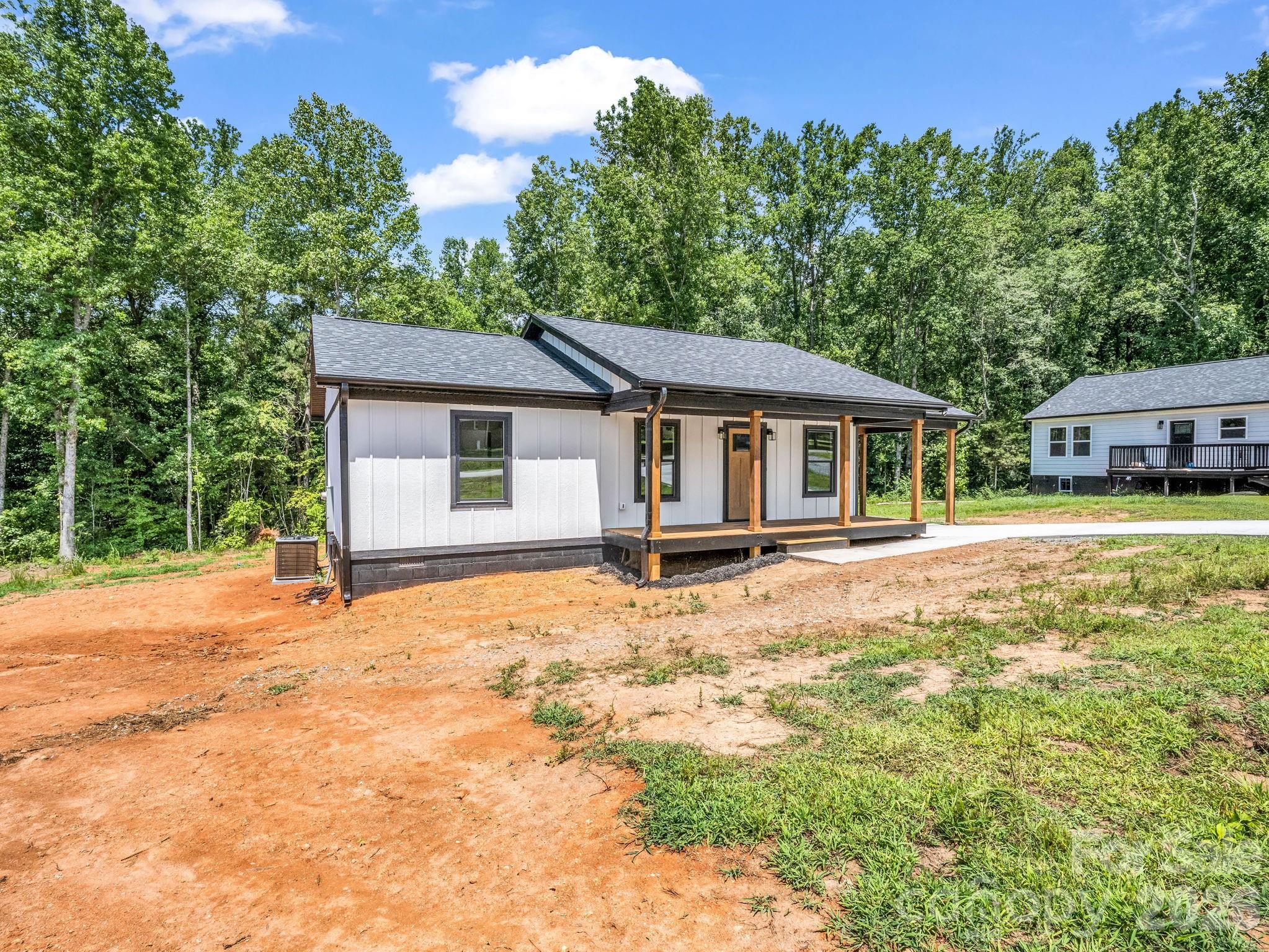 314 Maryland Drive #61 — Forest City