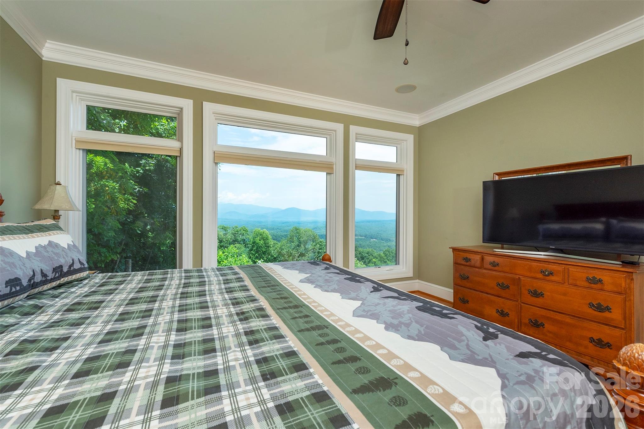 301 Oak Winds Drive — Old Fort