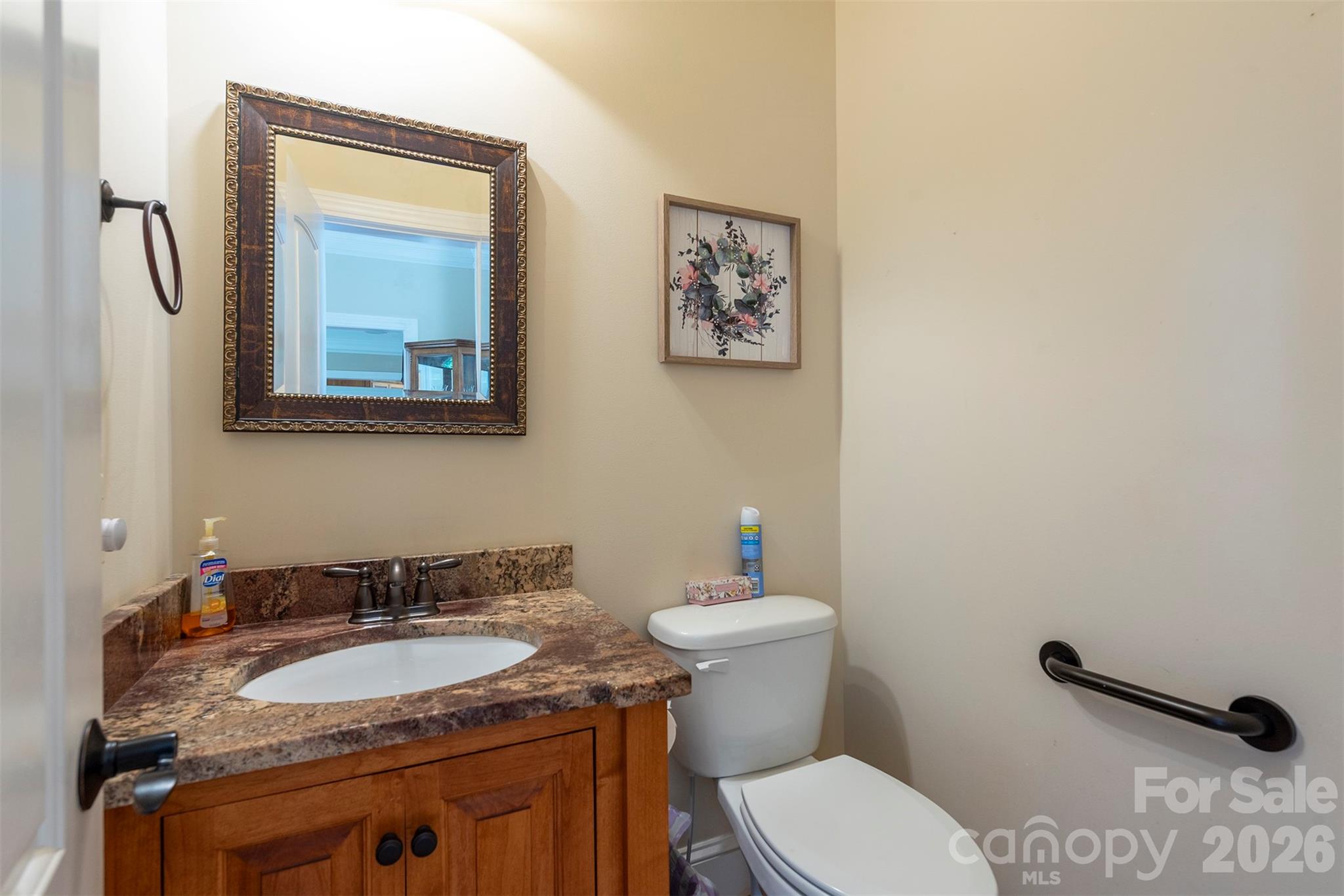 301 Oak Winds Drive — Old Fort