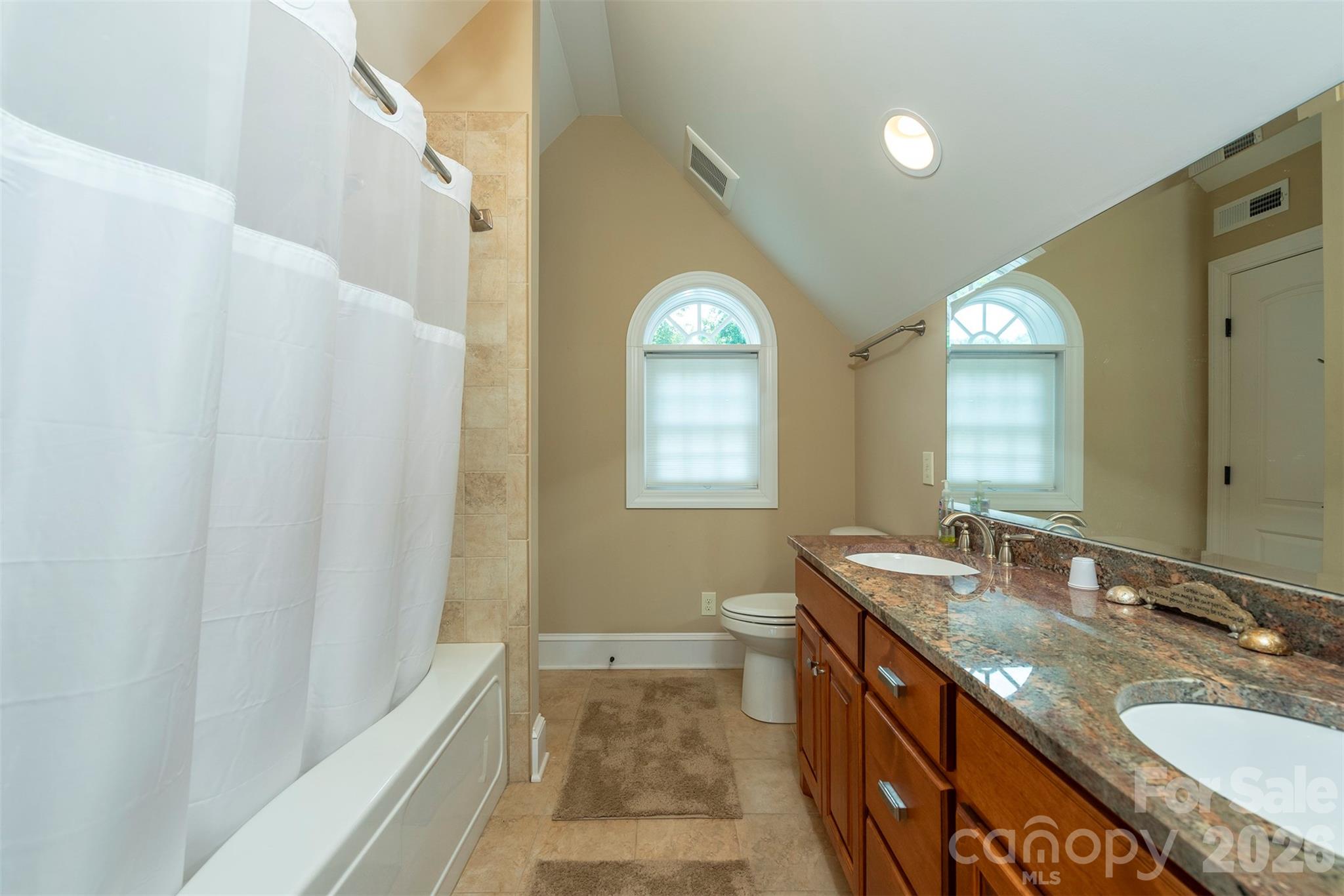 301 Oak Winds Drive — Old Fort