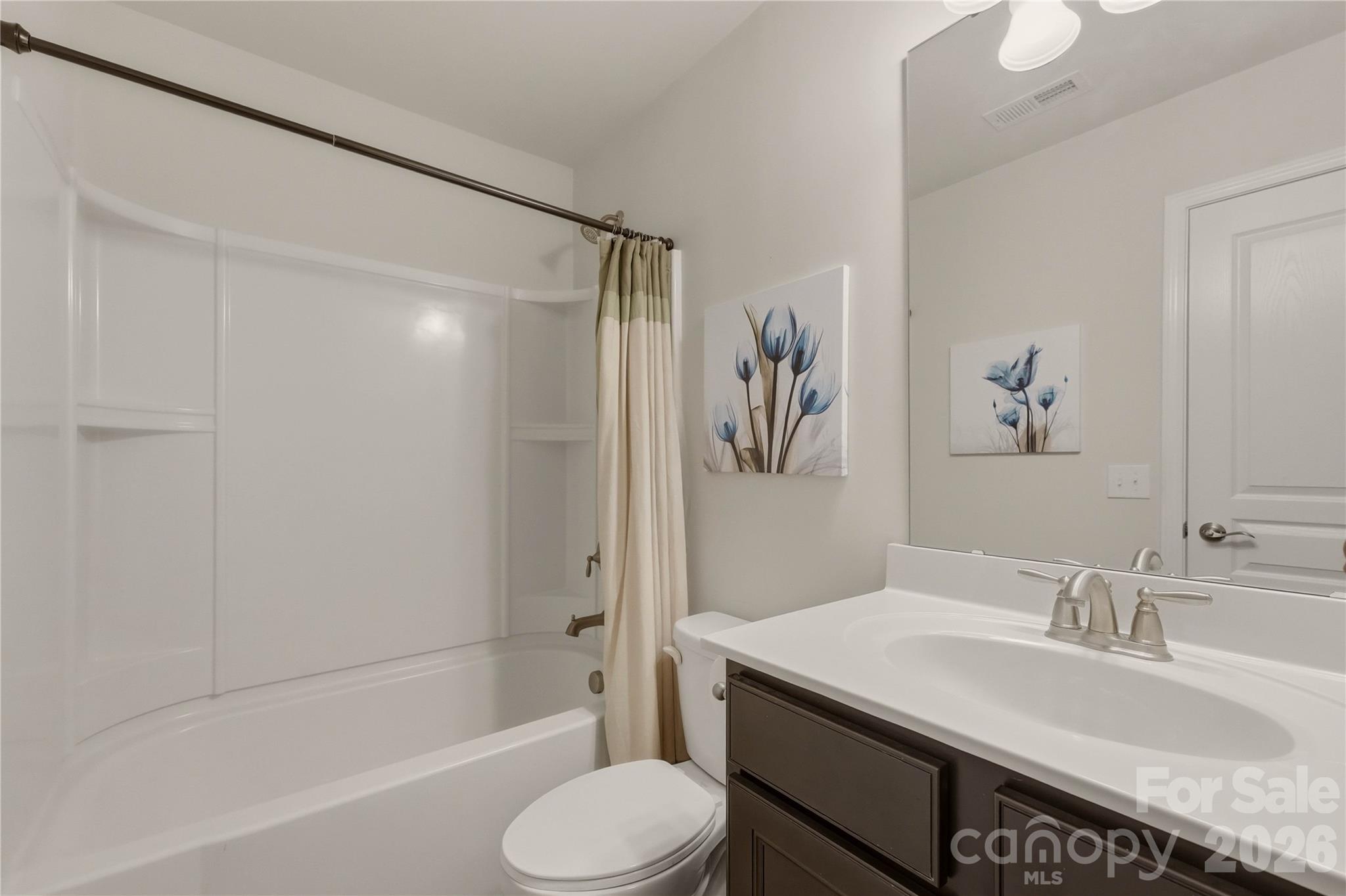 2433 Diplomat Lane — Charlotte