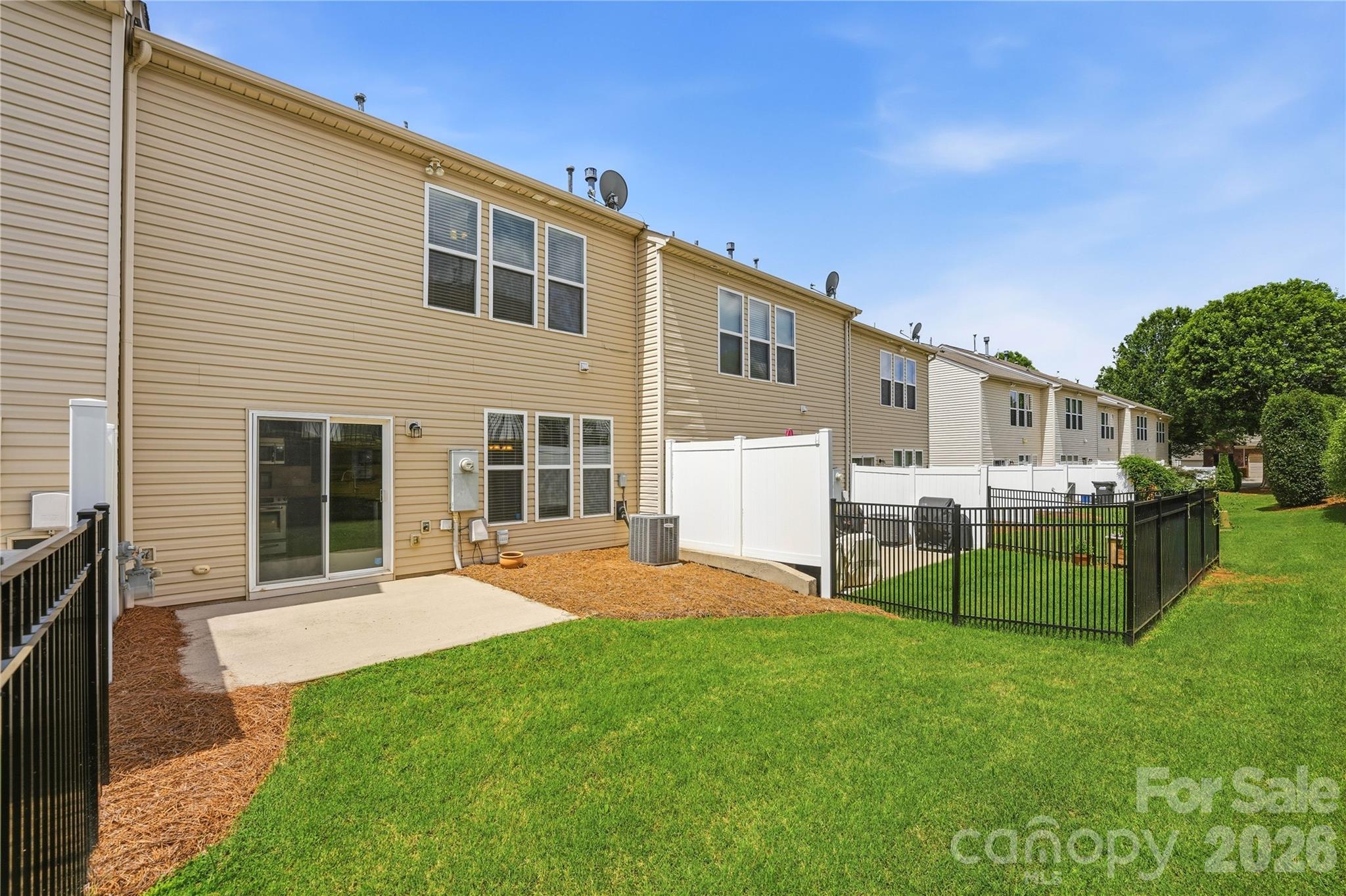 2433 Diplomat Lane — Charlotte