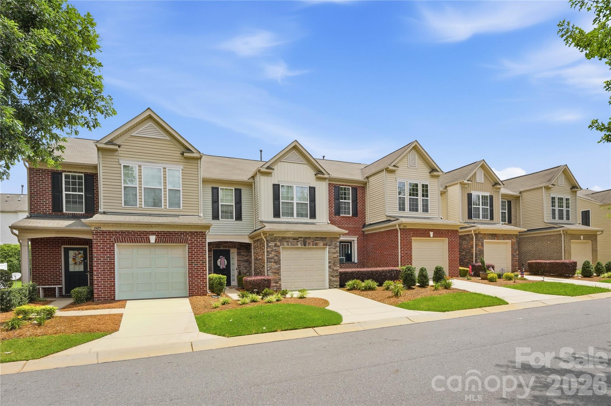 2433 Diplomat Lane — Charlotte