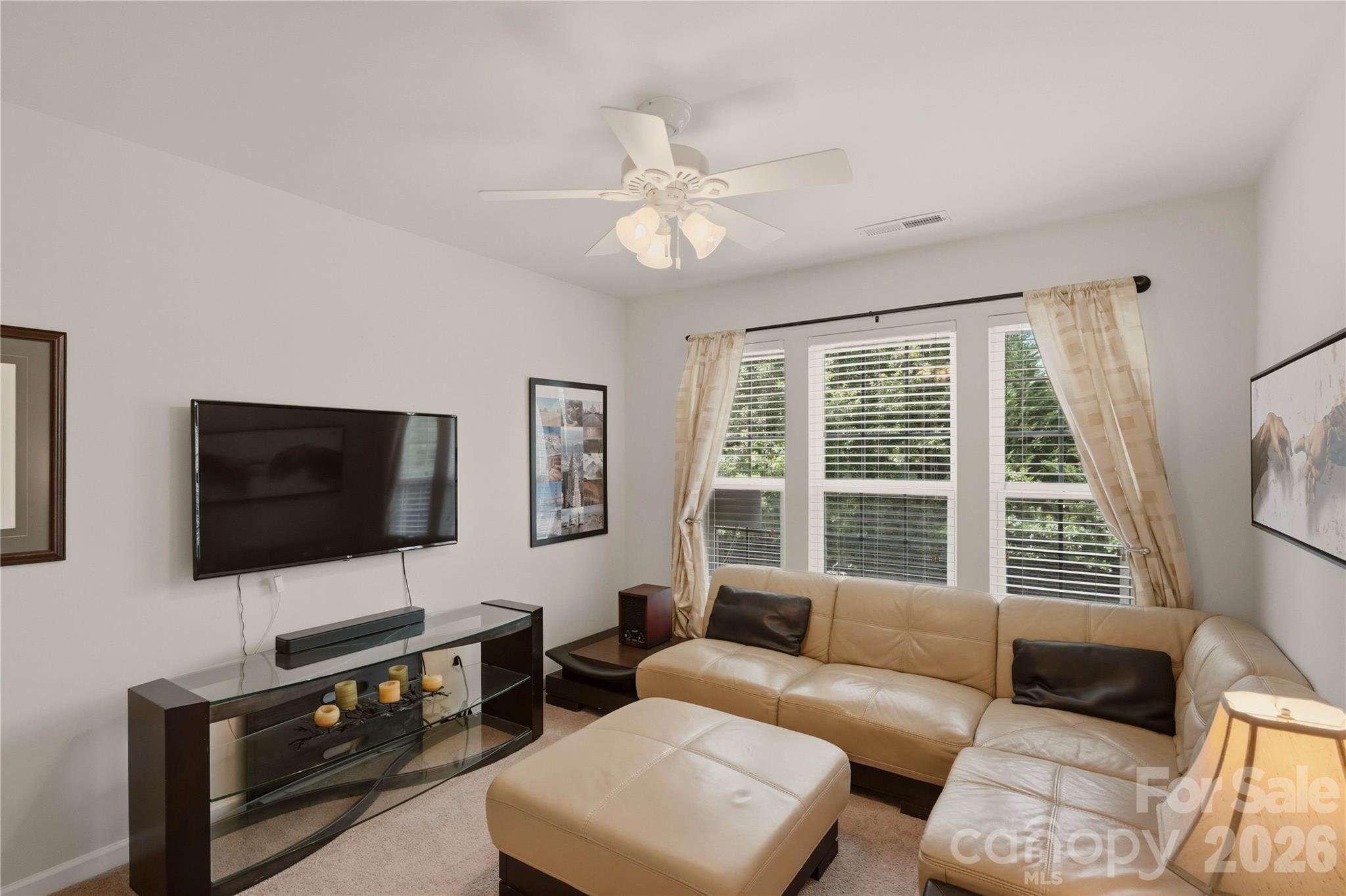 2433 Diplomat Lane — Charlotte