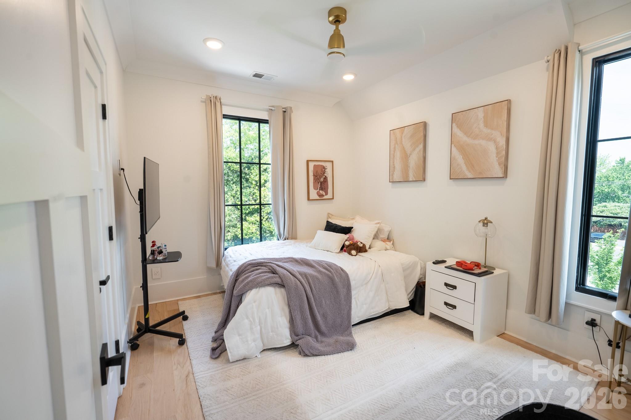 6105 Berryhill Towns Drive — Charlotte