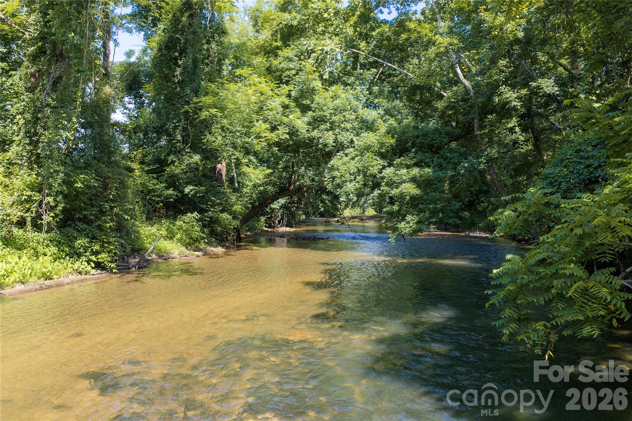 10 Old Turnpike Road — Mills River