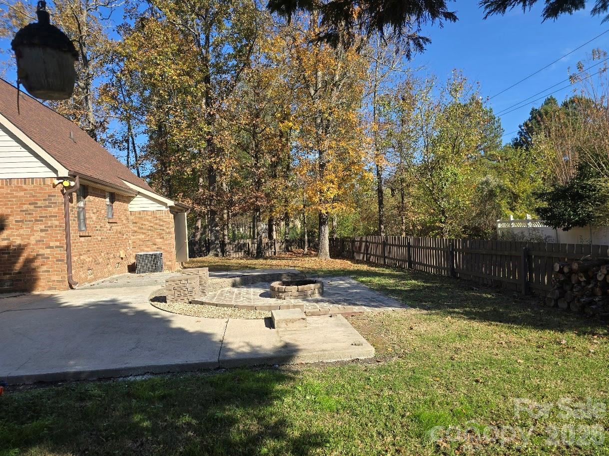 4904 West Street — Indian Trail