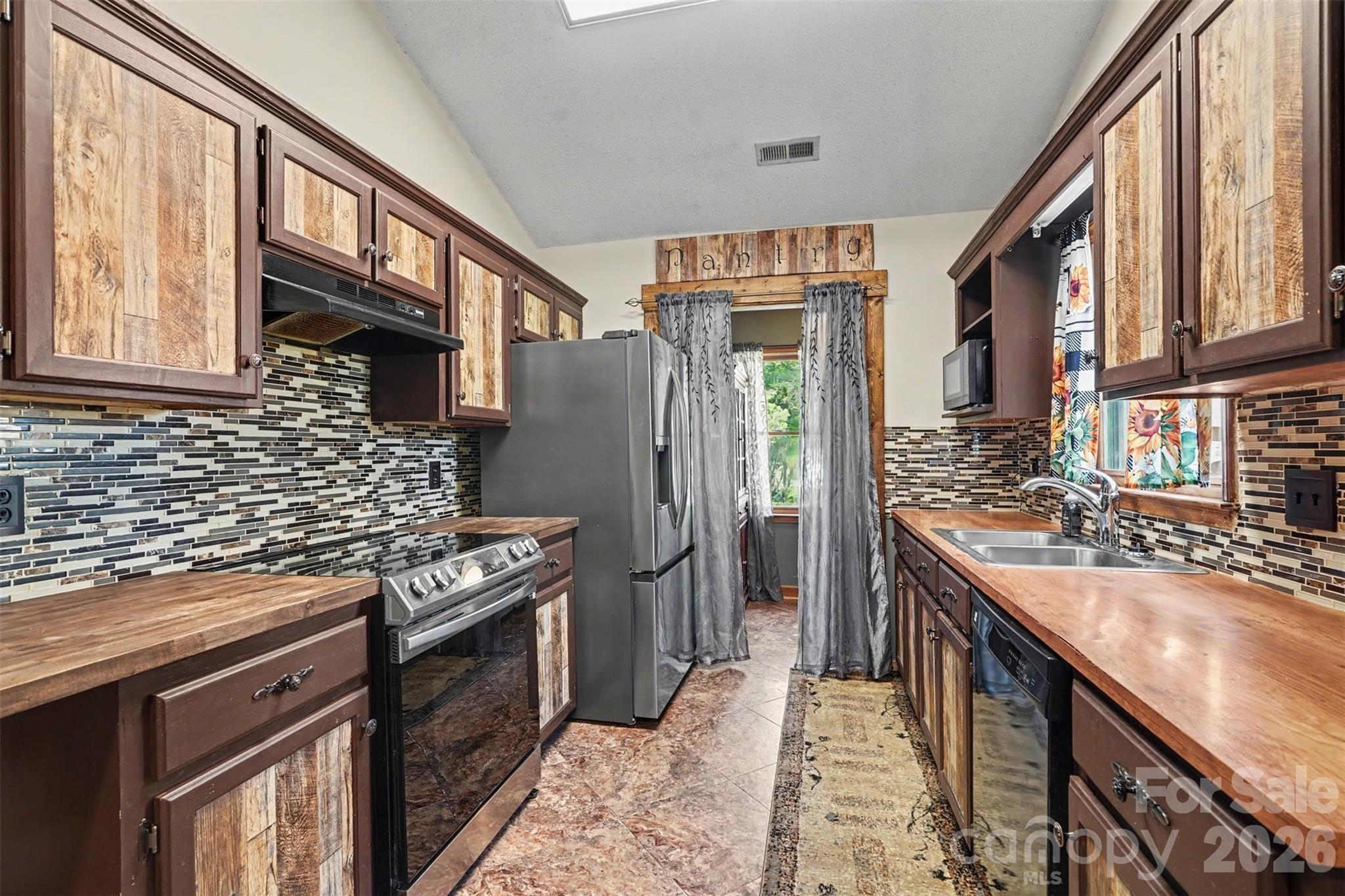 3308 Mistywood Drive — Monroe