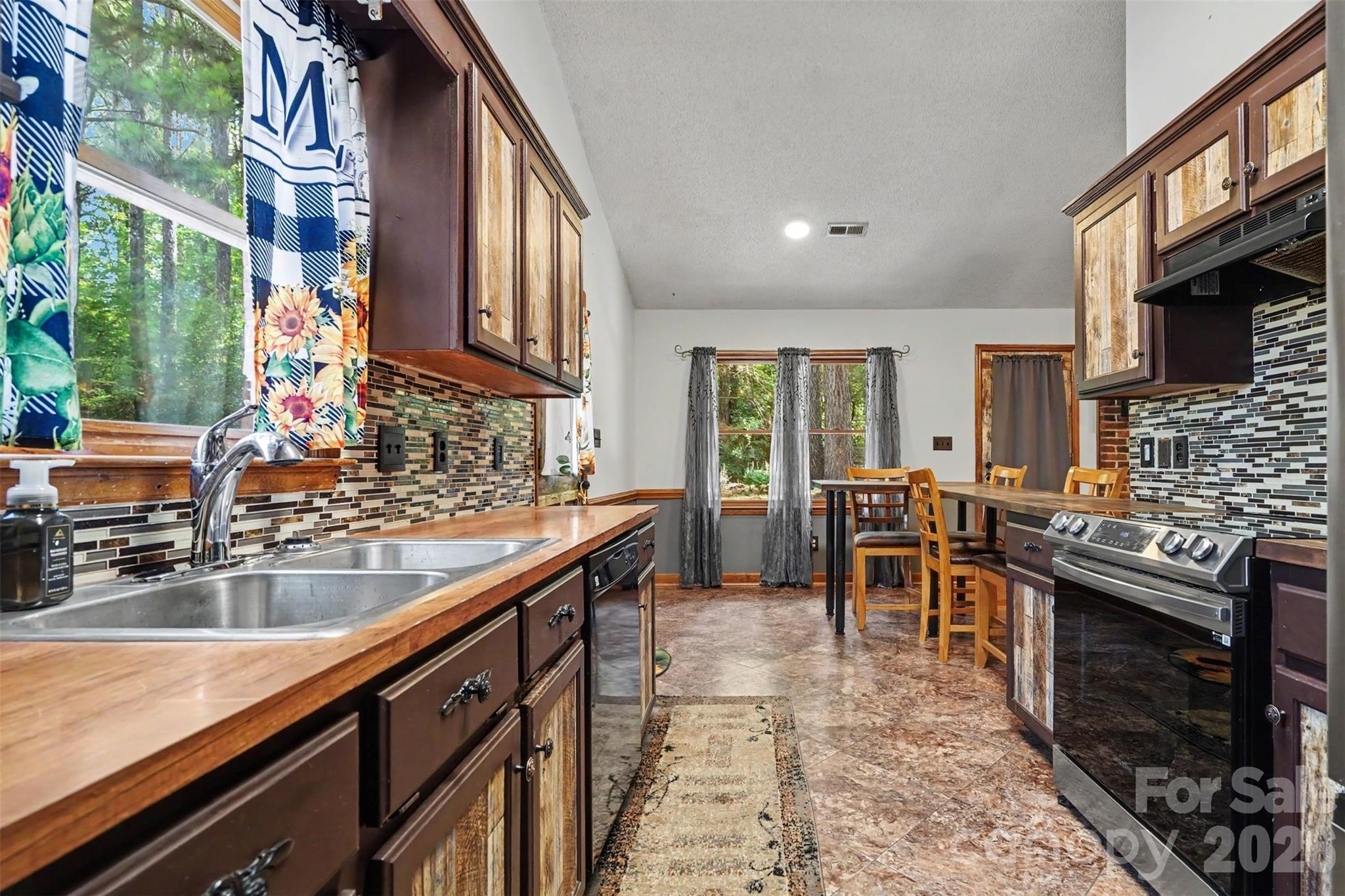 3308 Mistywood Drive — Monroe