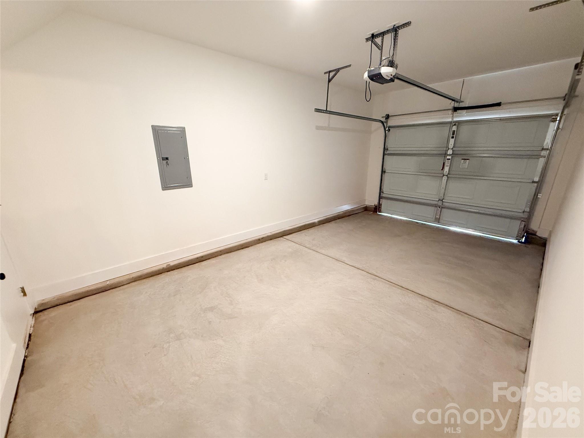 205 E Rice Street — Landis