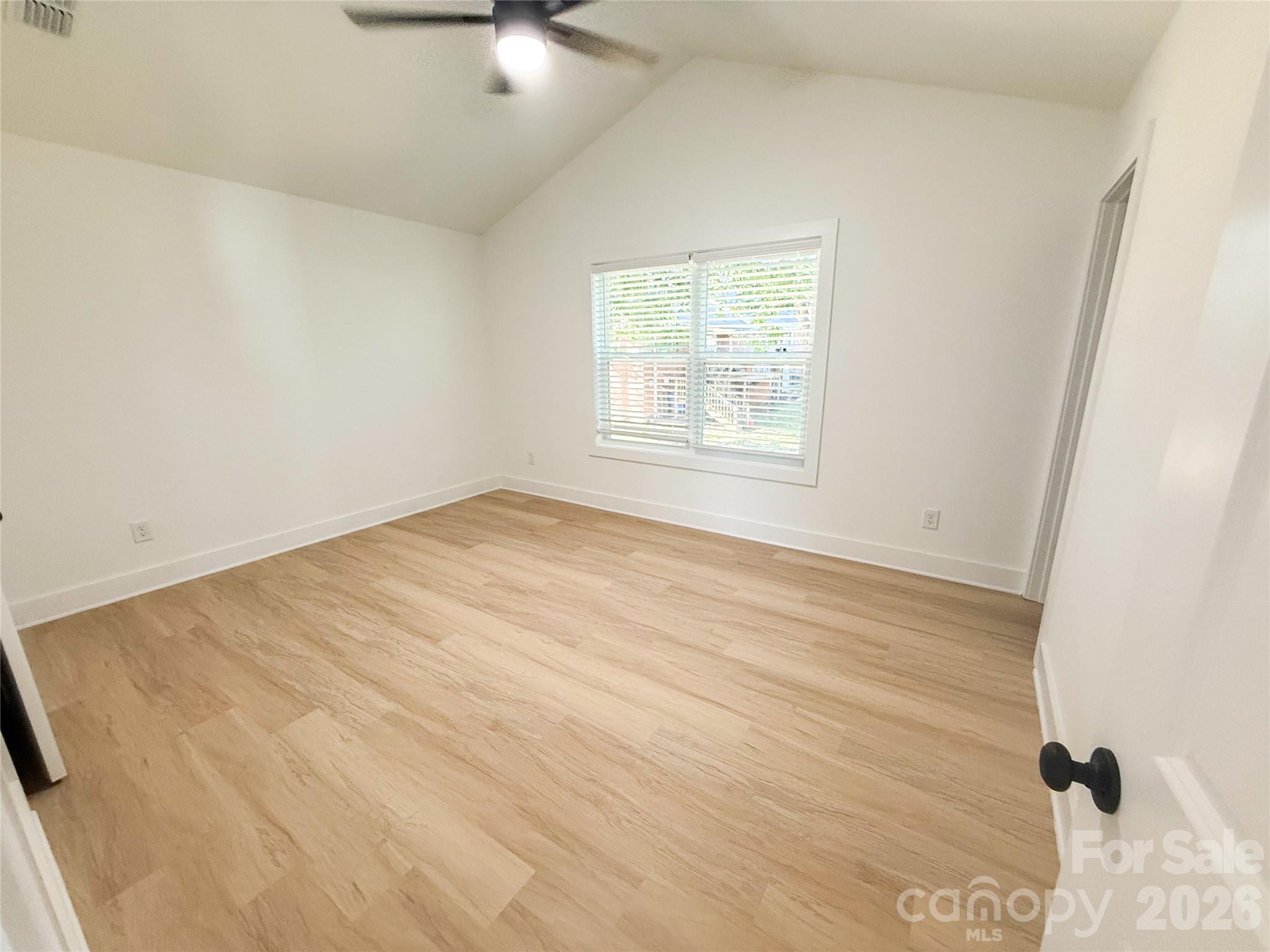 205 E Rice Street — Landis