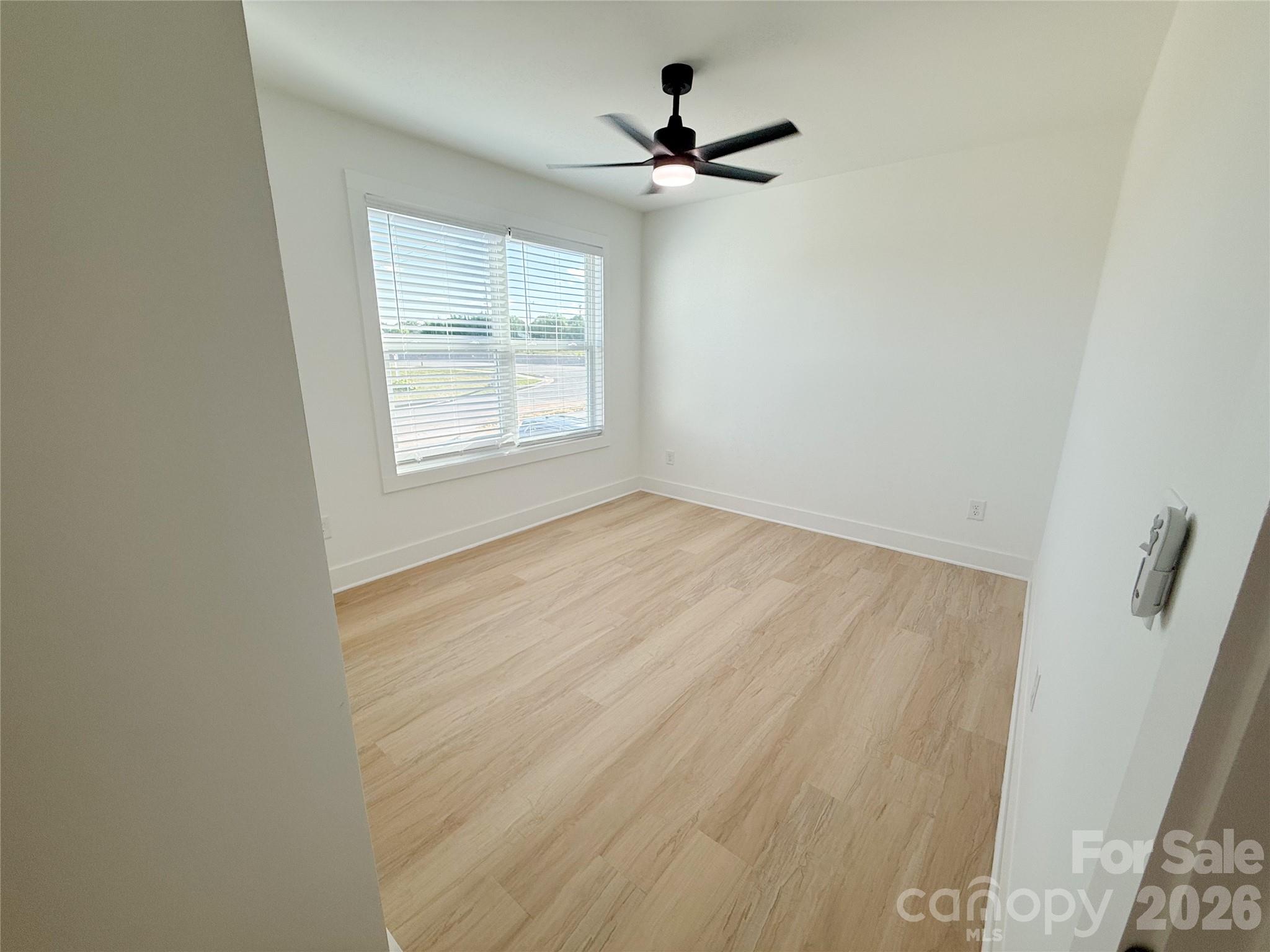 205 E Rice Street — Landis