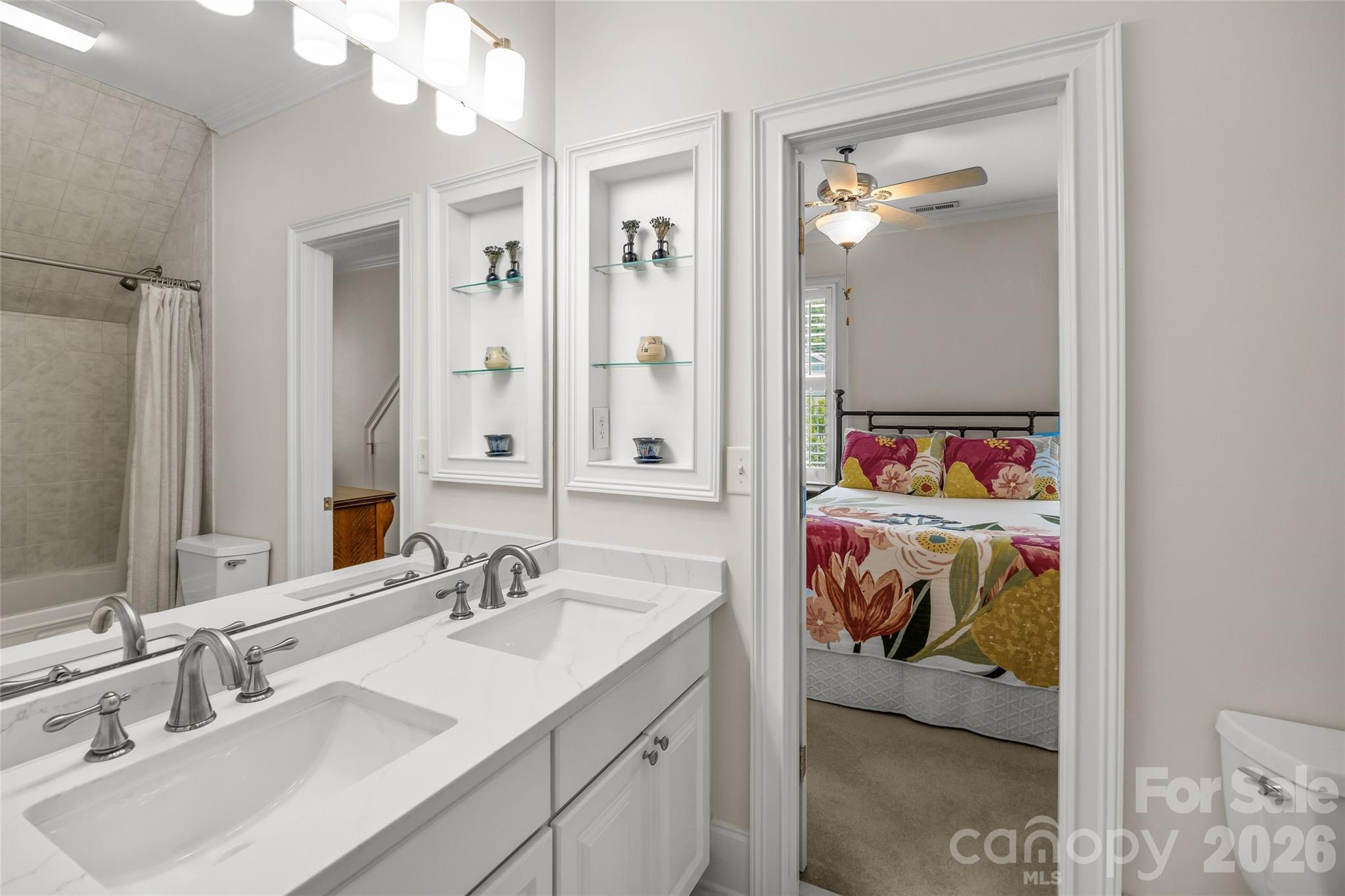 2200 Shenandoah Avenue — Charlotte