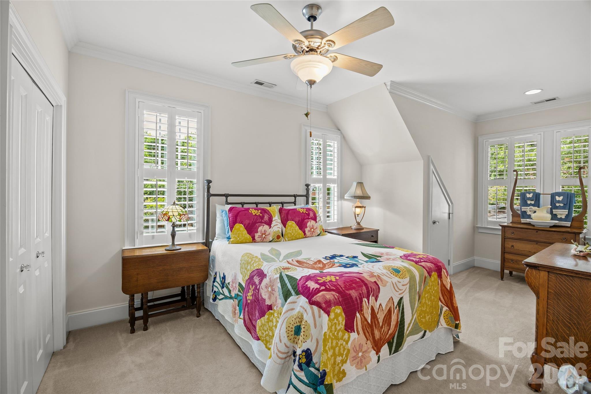 2200 Shenandoah Avenue — Charlotte