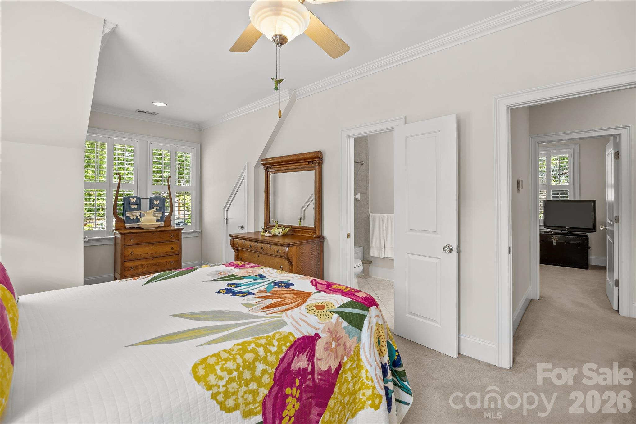 2200 Shenandoah Avenue — Charlotte
