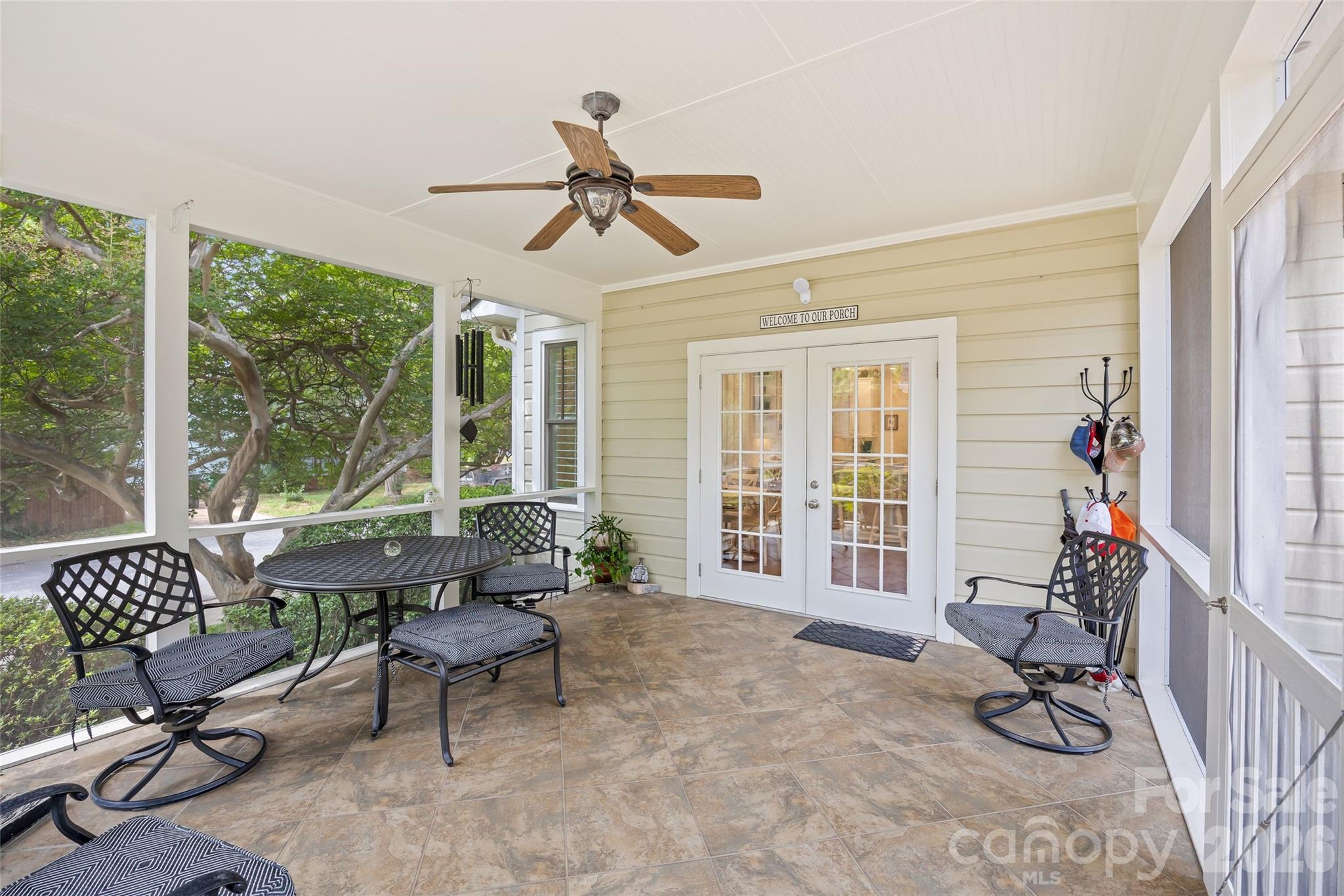 2200 Shenandoah Avenue — Charlotte